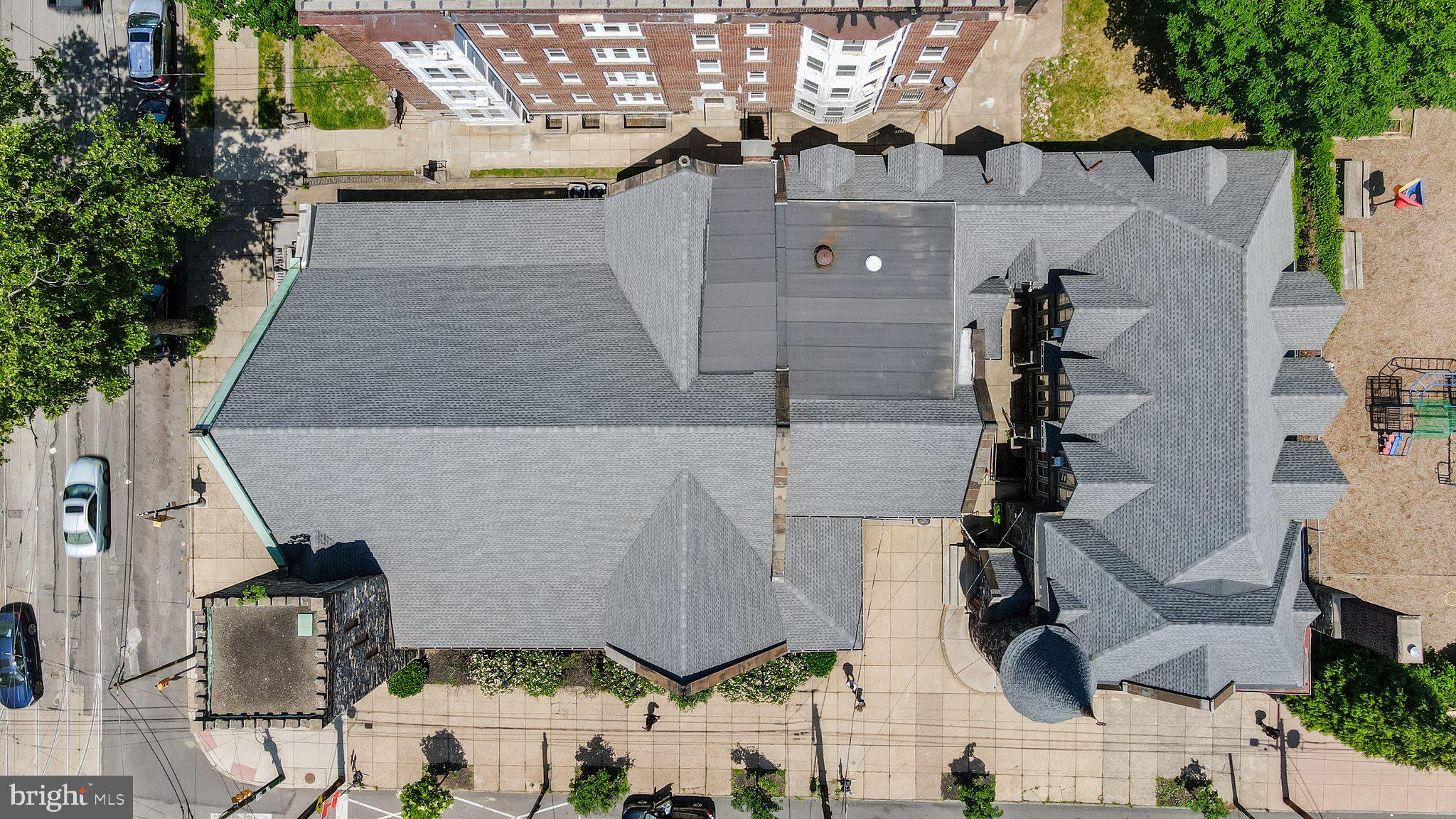 SPRUCE HILL - Commercial Sale