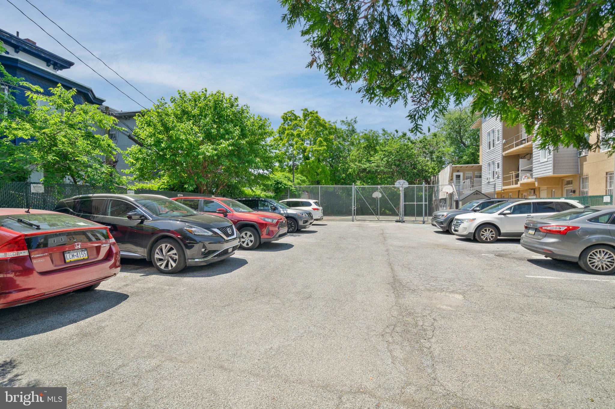 SPRUCE HILL - Commercial Sale