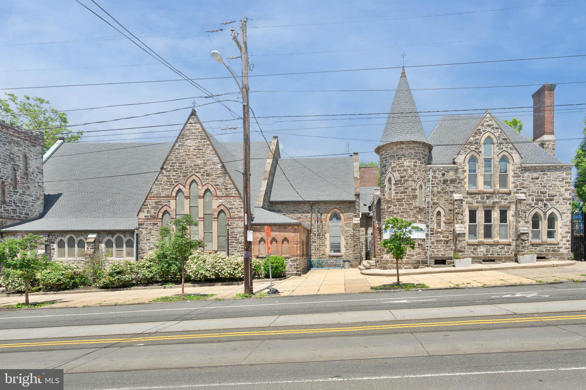 SPRUCE HILL - Commercial Sale