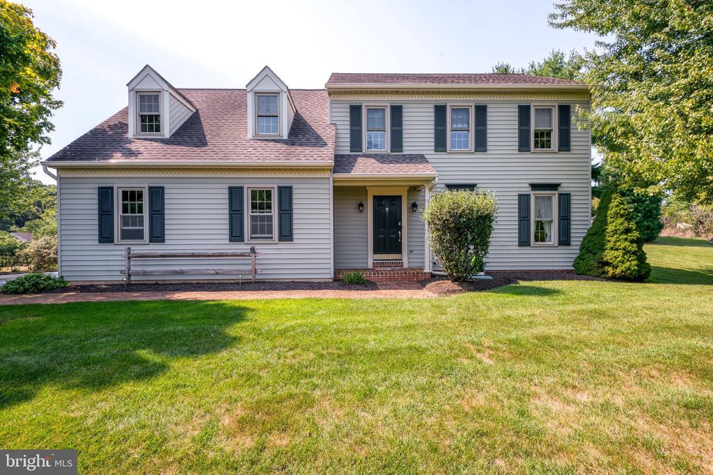Photo of 150 Briar Hill Road, Lititz, PA 17543 (MLS # PALA2056526)