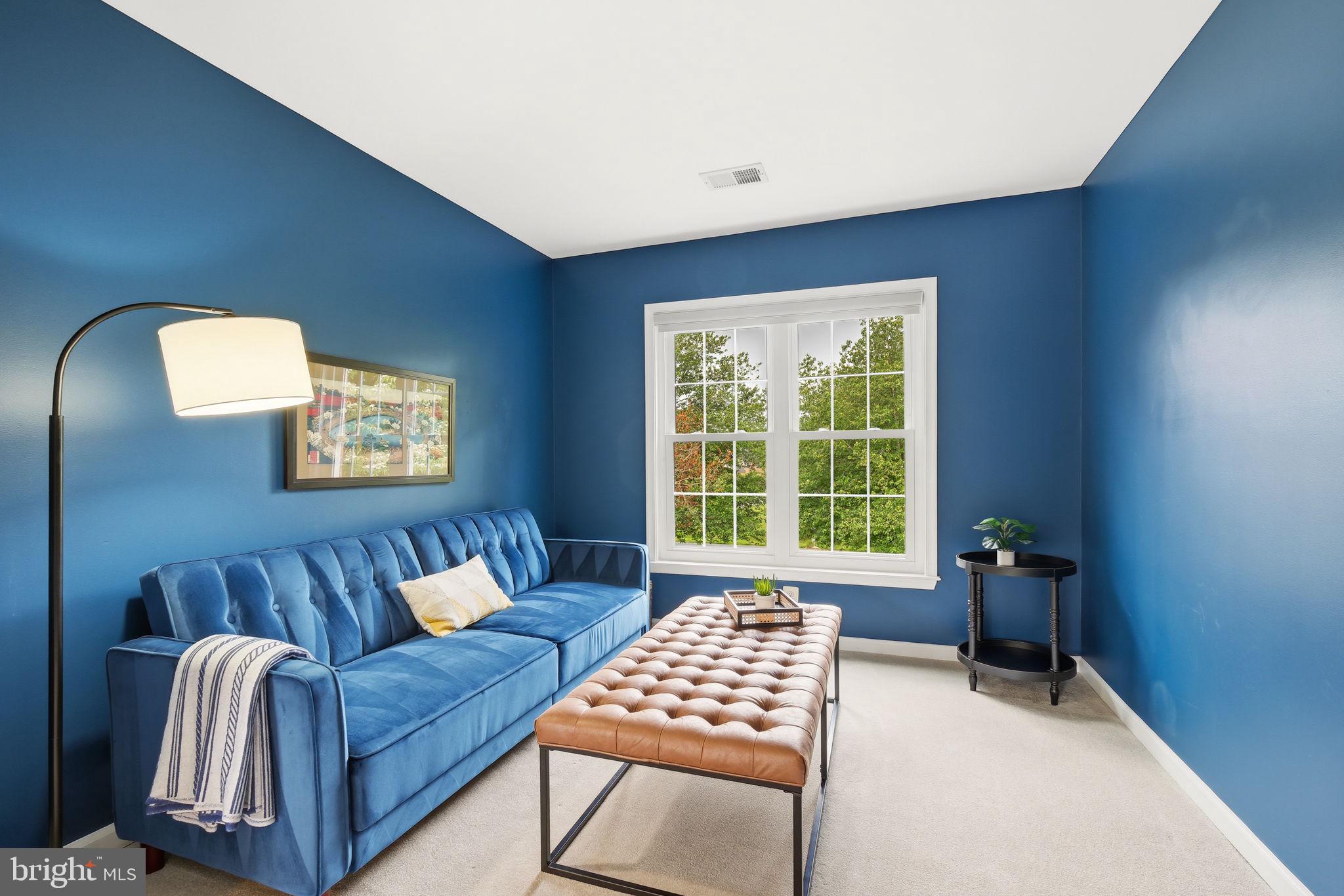 SPRING MEADOWS - Residential