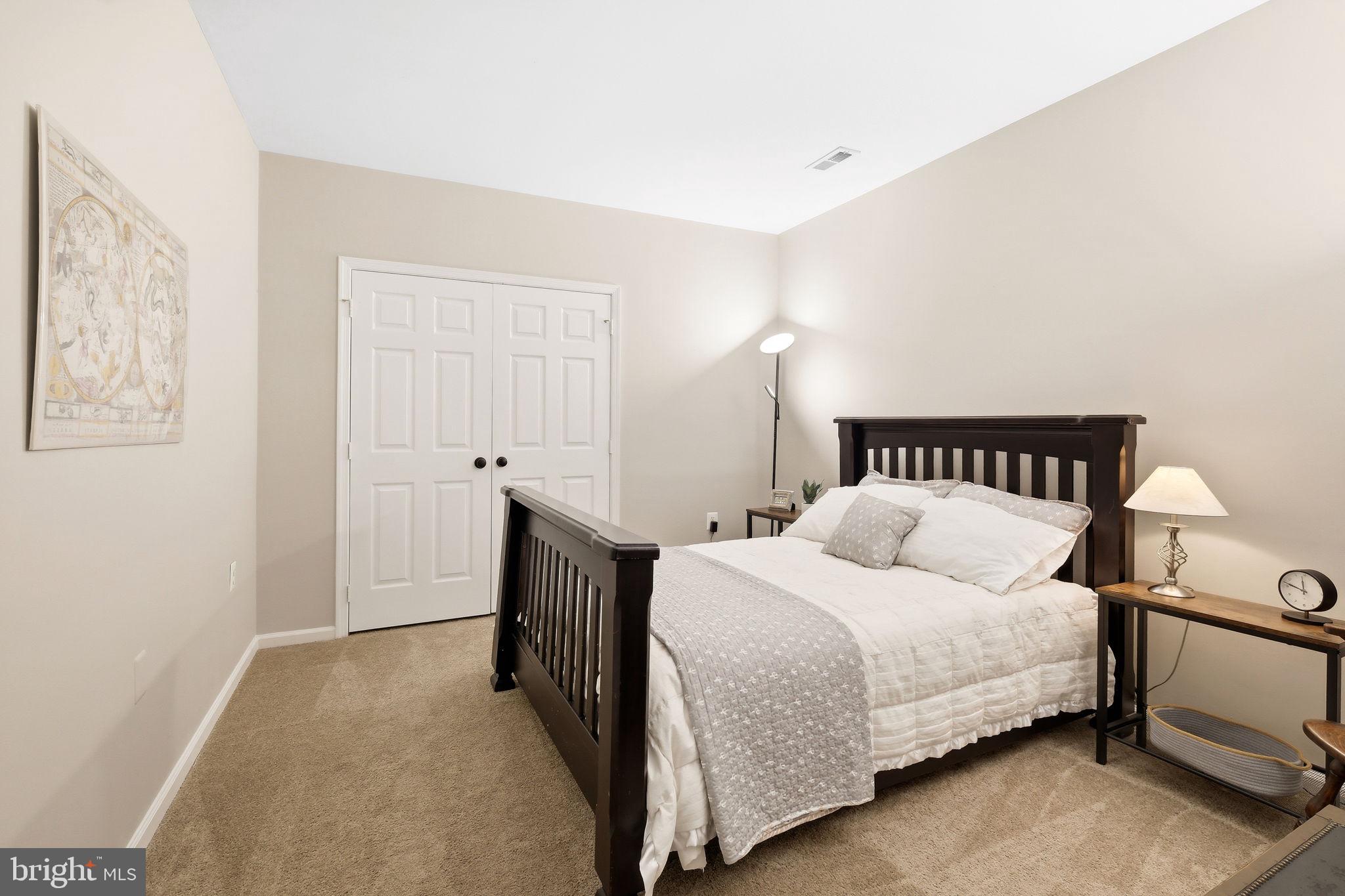 SPRING MEADOWS - Residential
