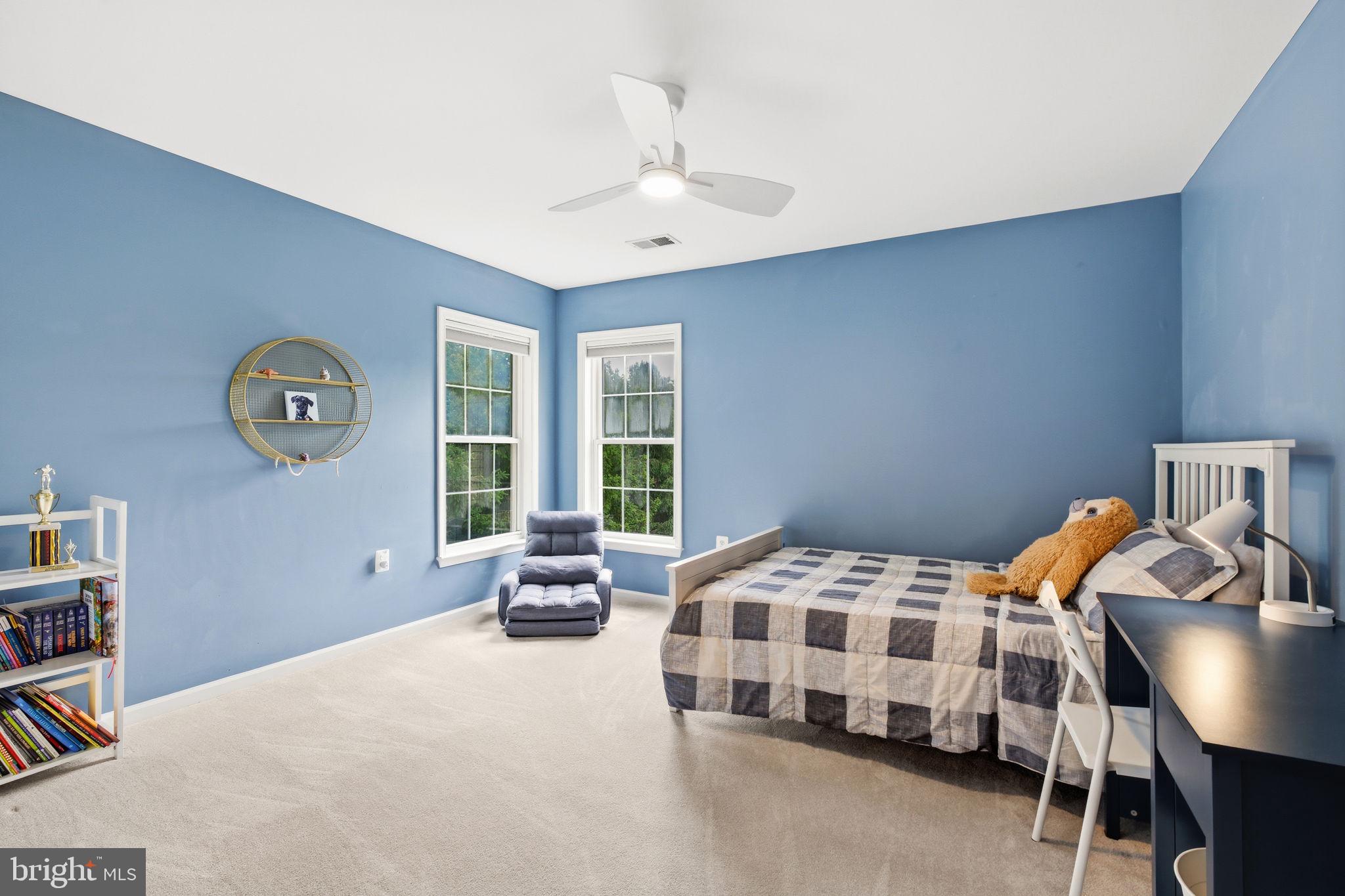 SPRING MEADOWS - Residential