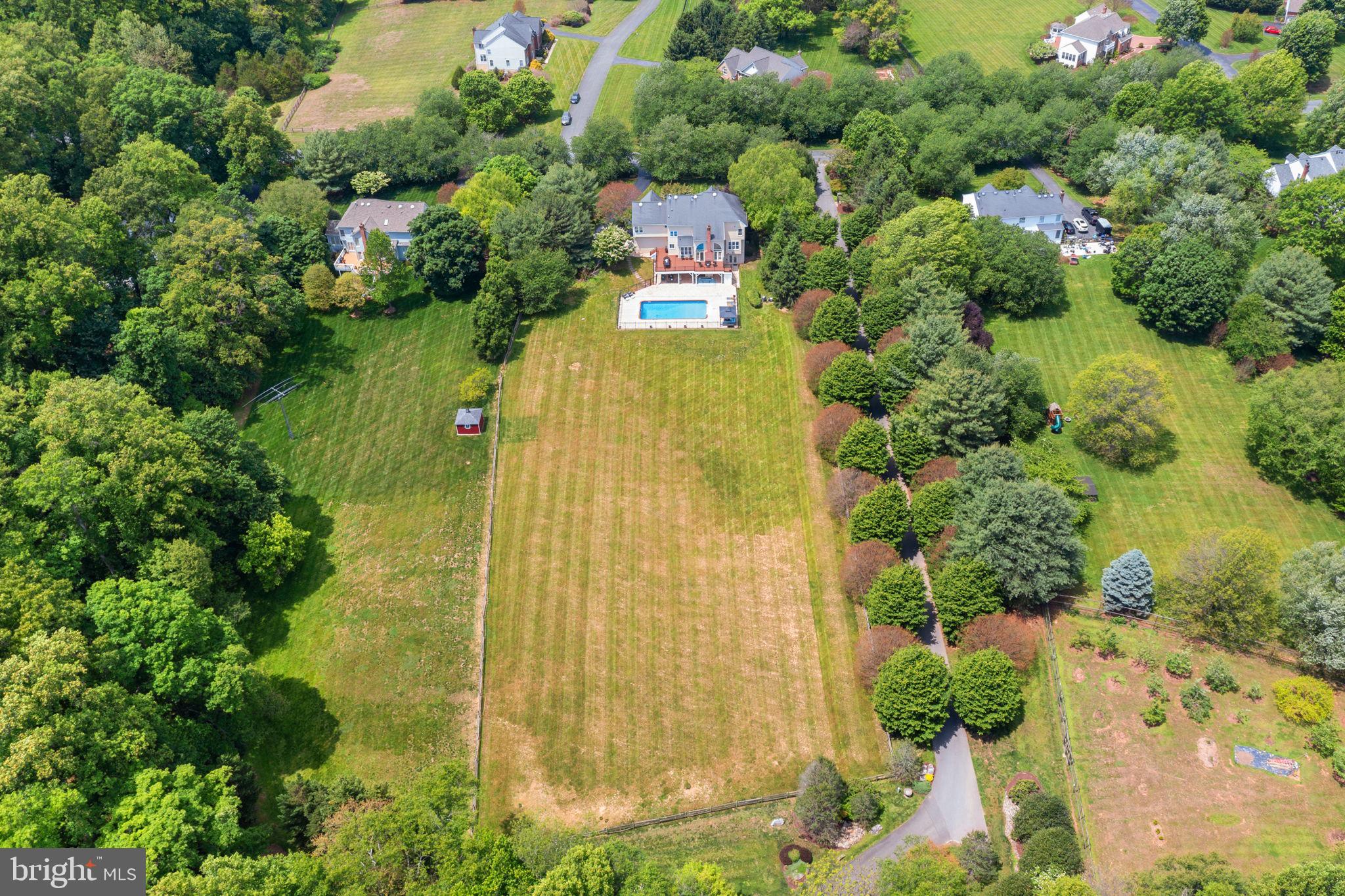 SPRING MEADOWS - Residential
