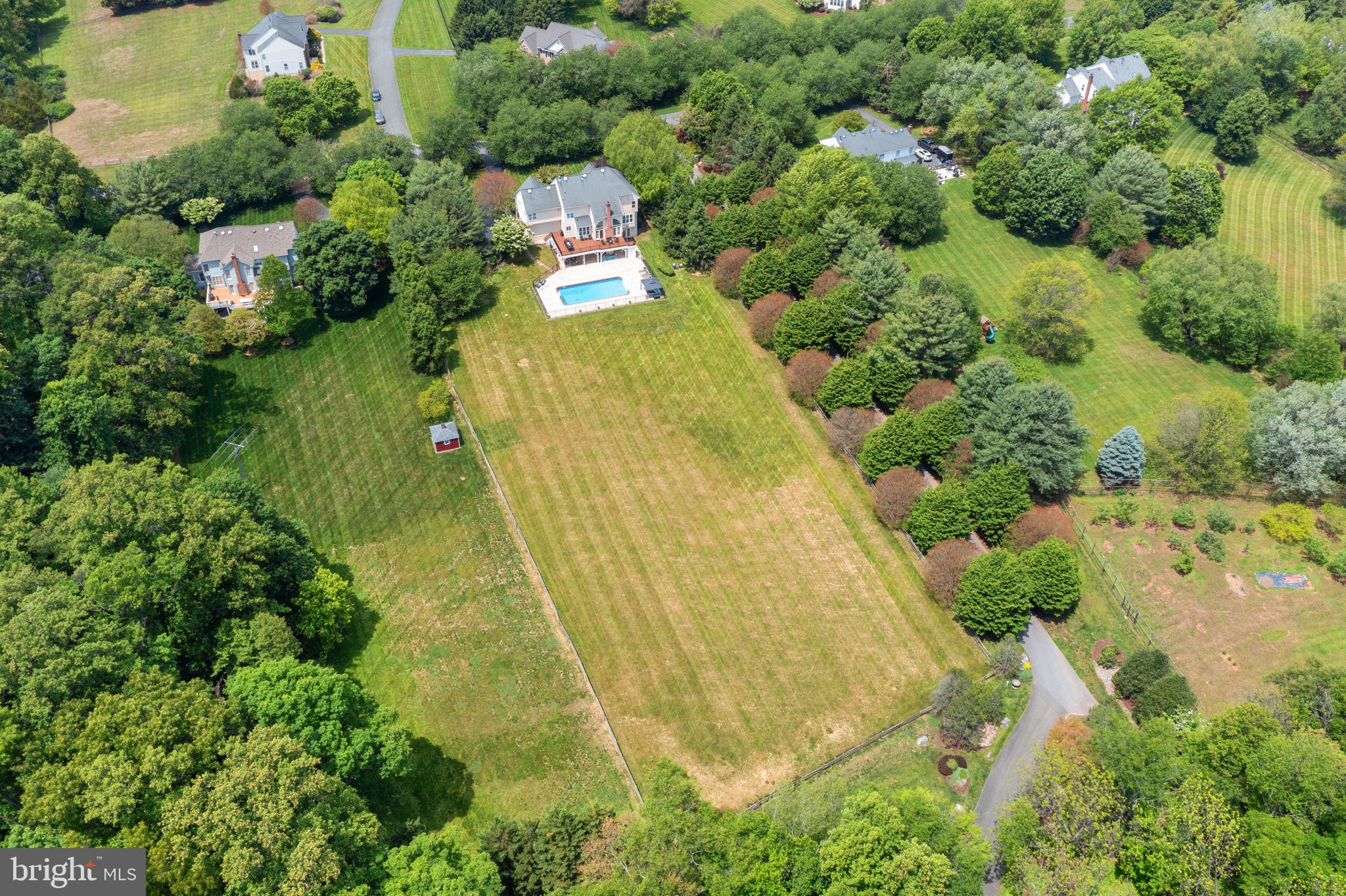SPRING MEADOWS - Residential
