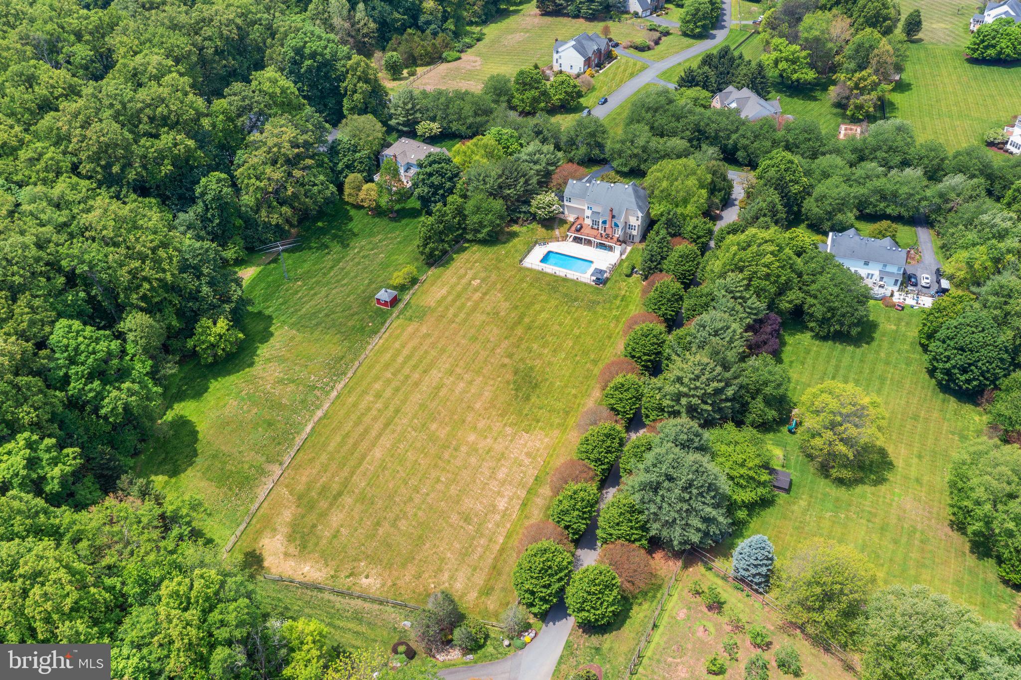SPRING MEADOWS - Residential