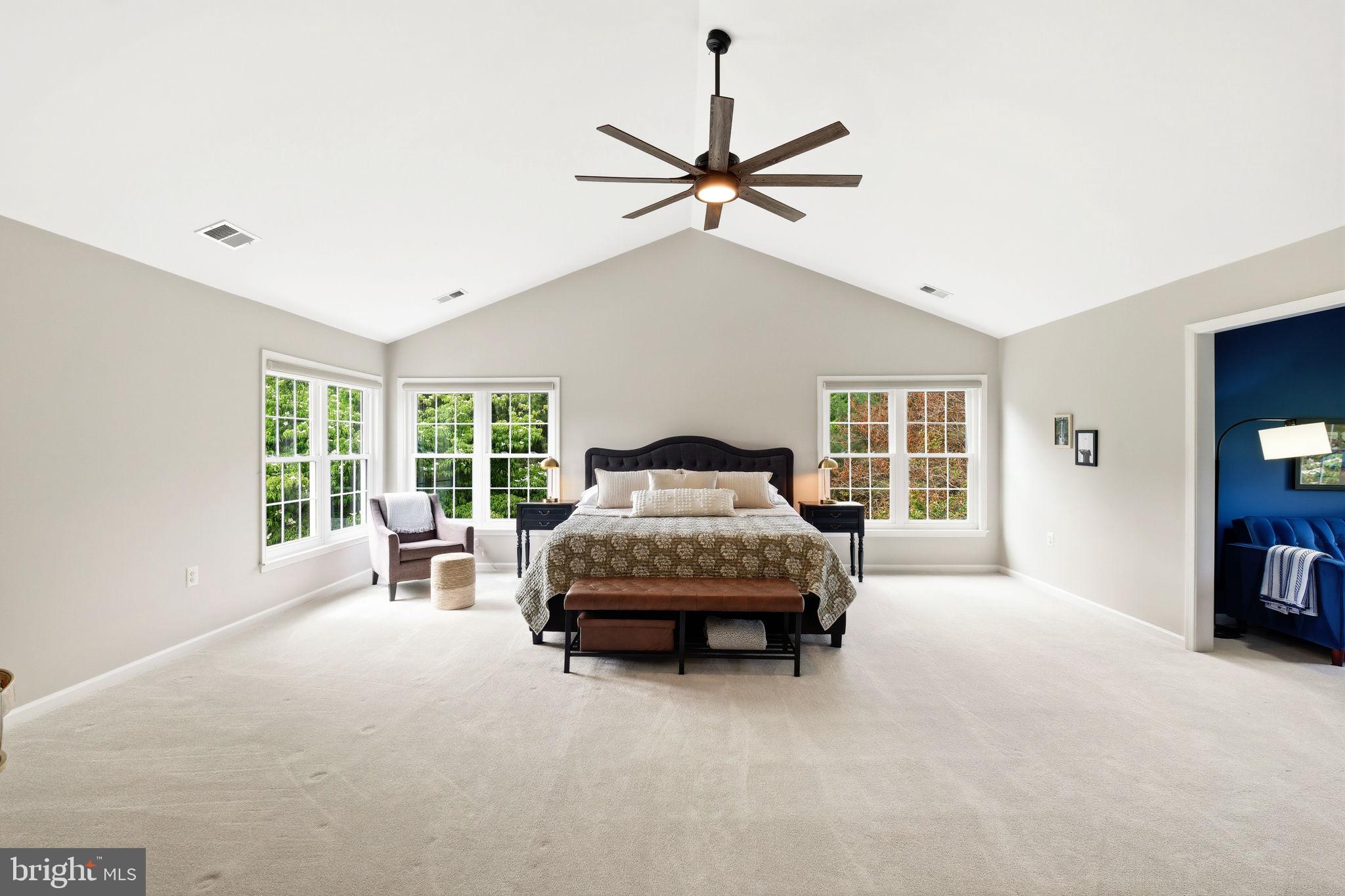 SPRING MEADOWS - Residential