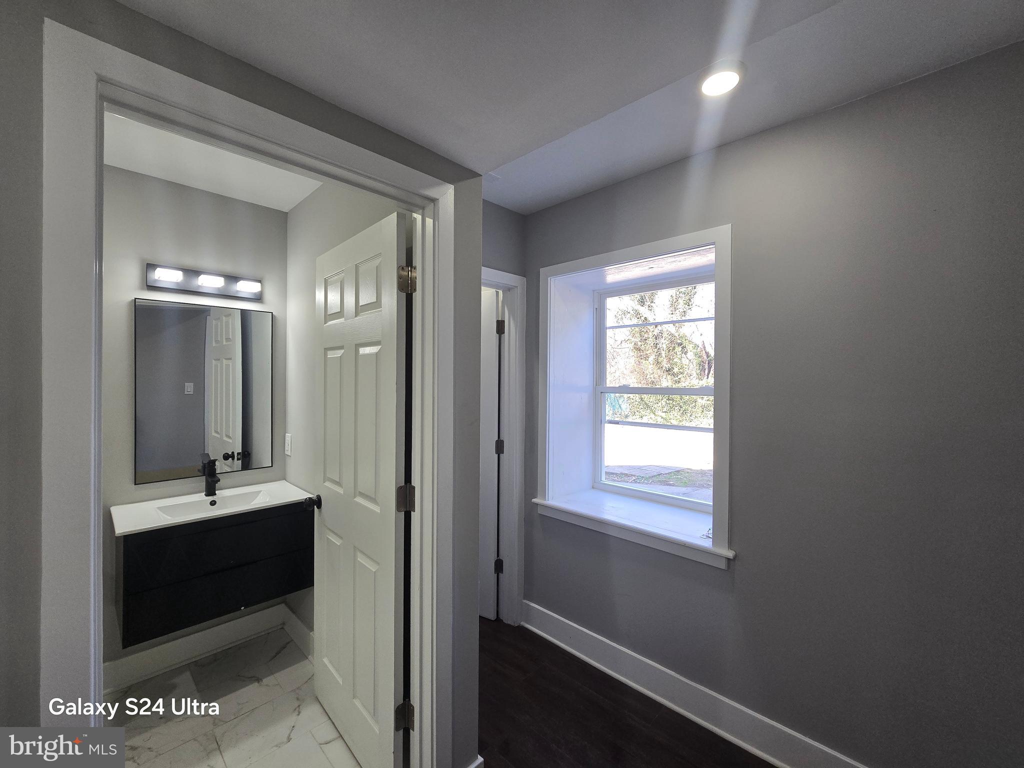 ELKINS PARK - Residential Lease