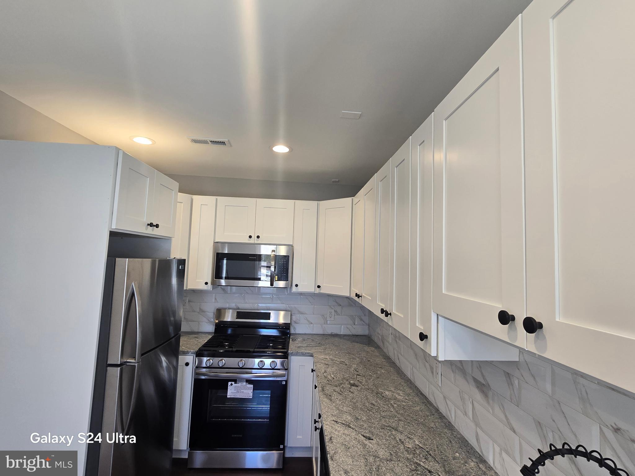 ELKINS PARK - Residential Lease