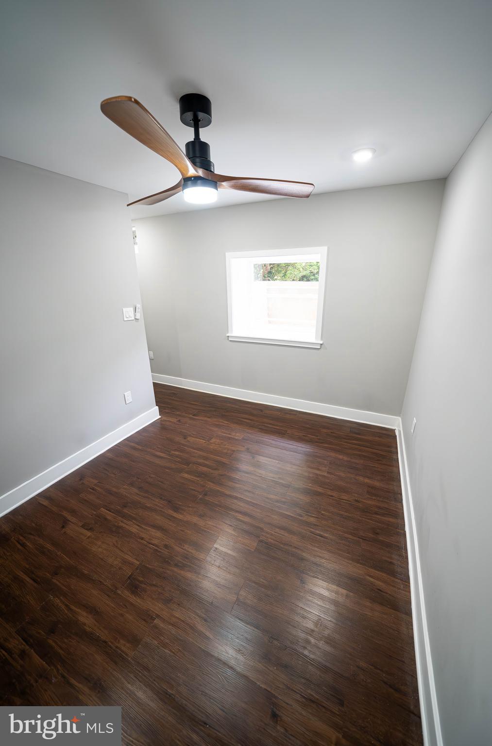 ELKINS PARK - Residential Lease