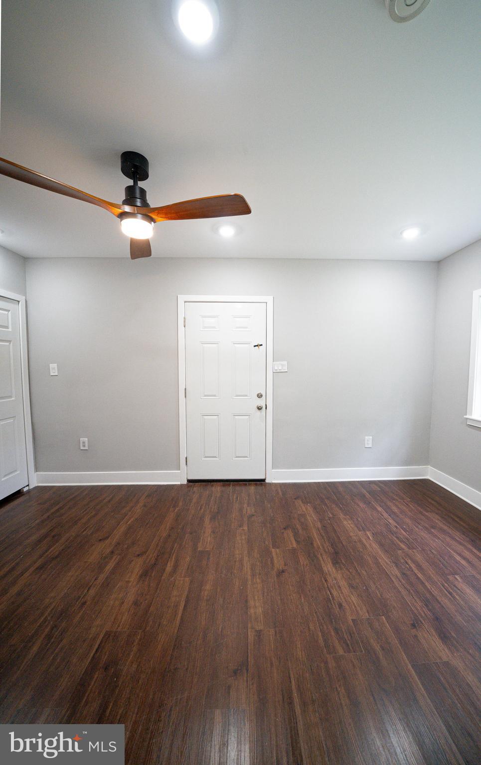 ELKINS PARK - Residential Lease