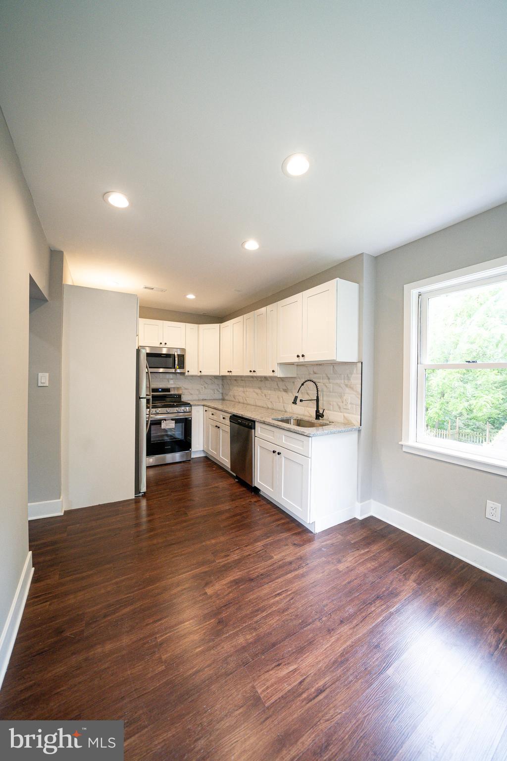 ELKINS PARK - Residential Lease