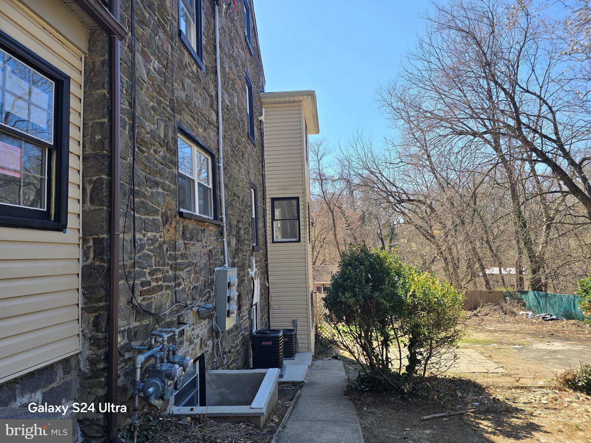 ELKINS PARK - Residential Lease