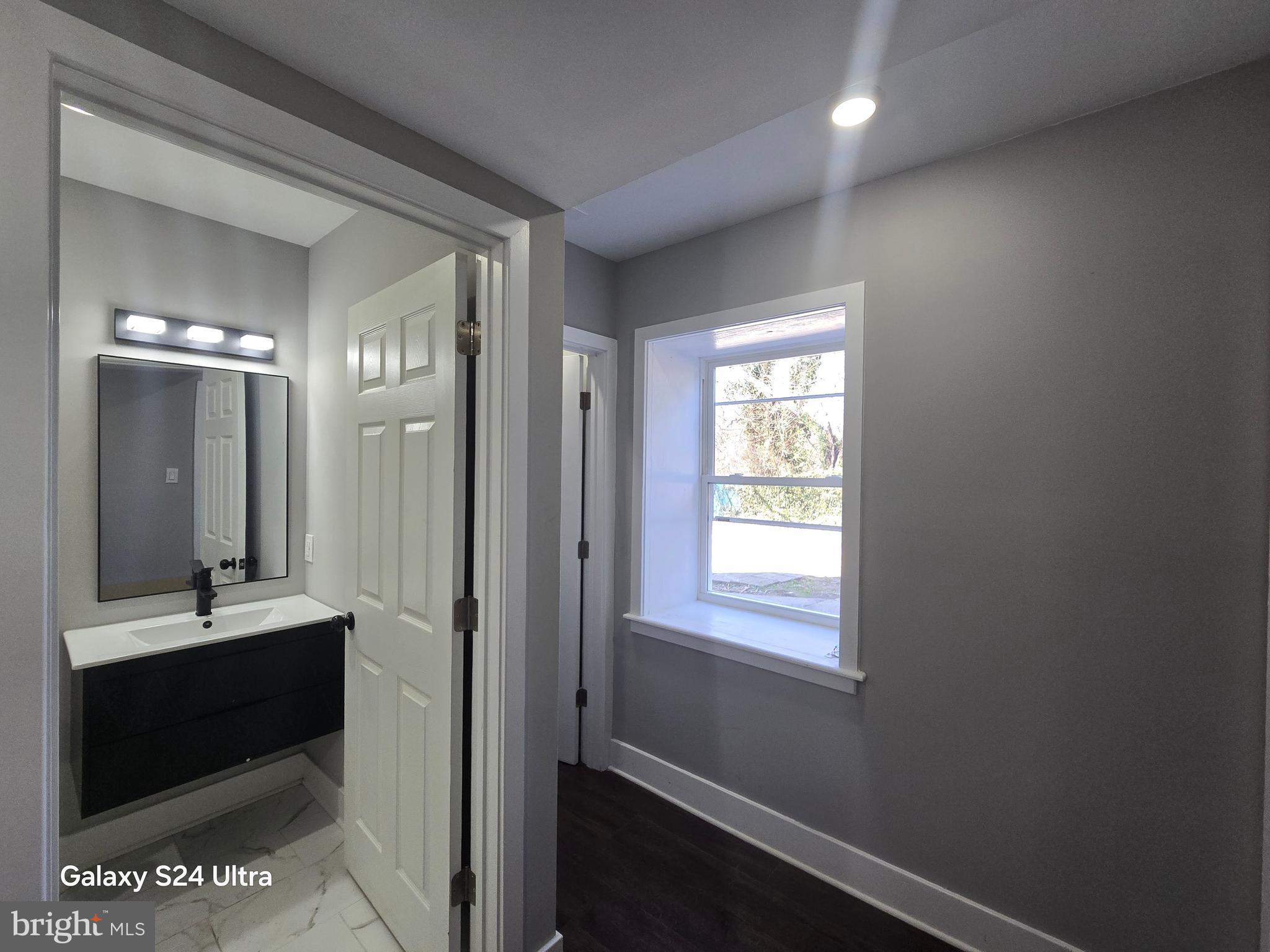 ELKINS PARK - Residential Lease