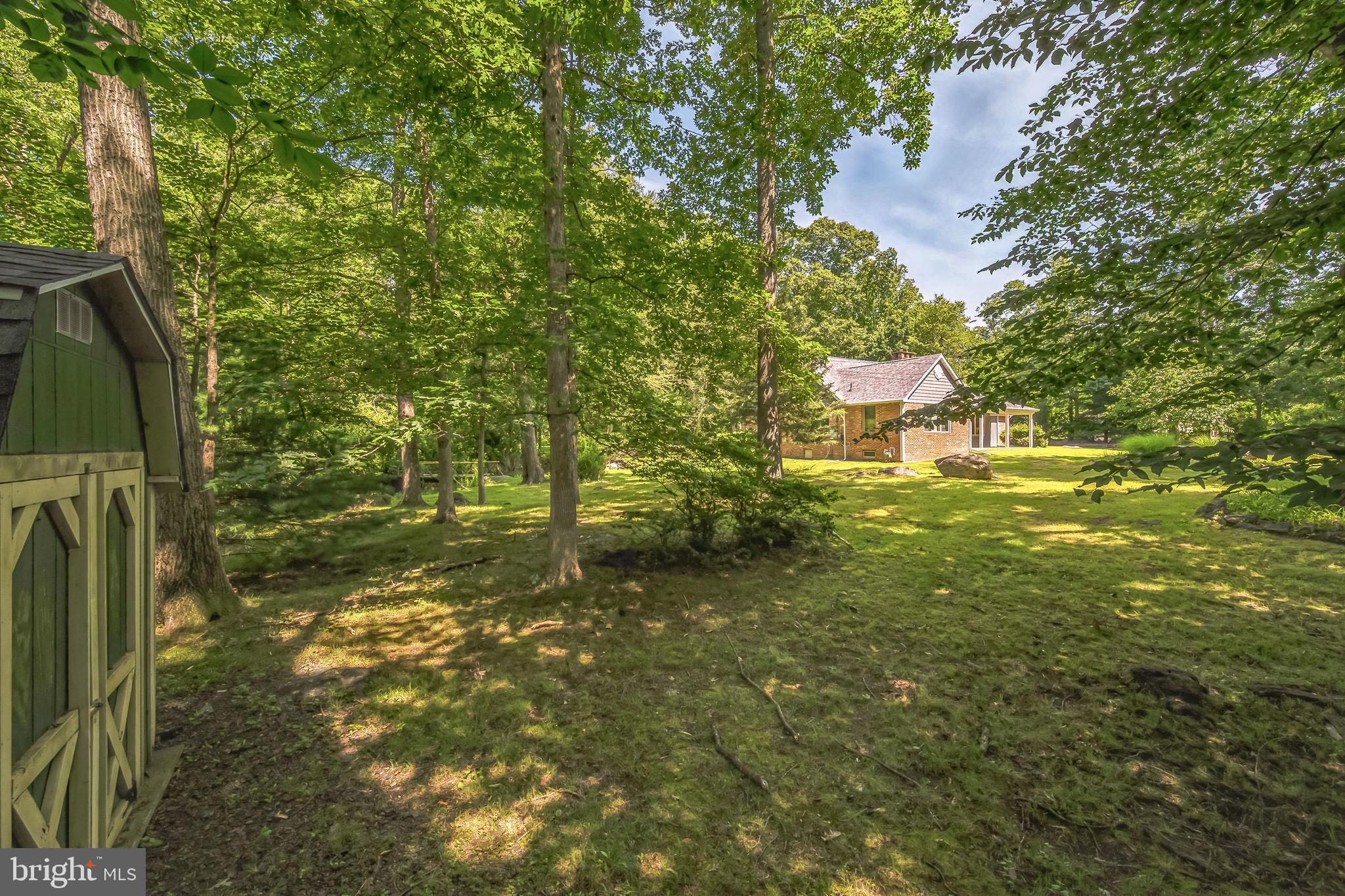 HUNTINGDON VALLEY - Residential