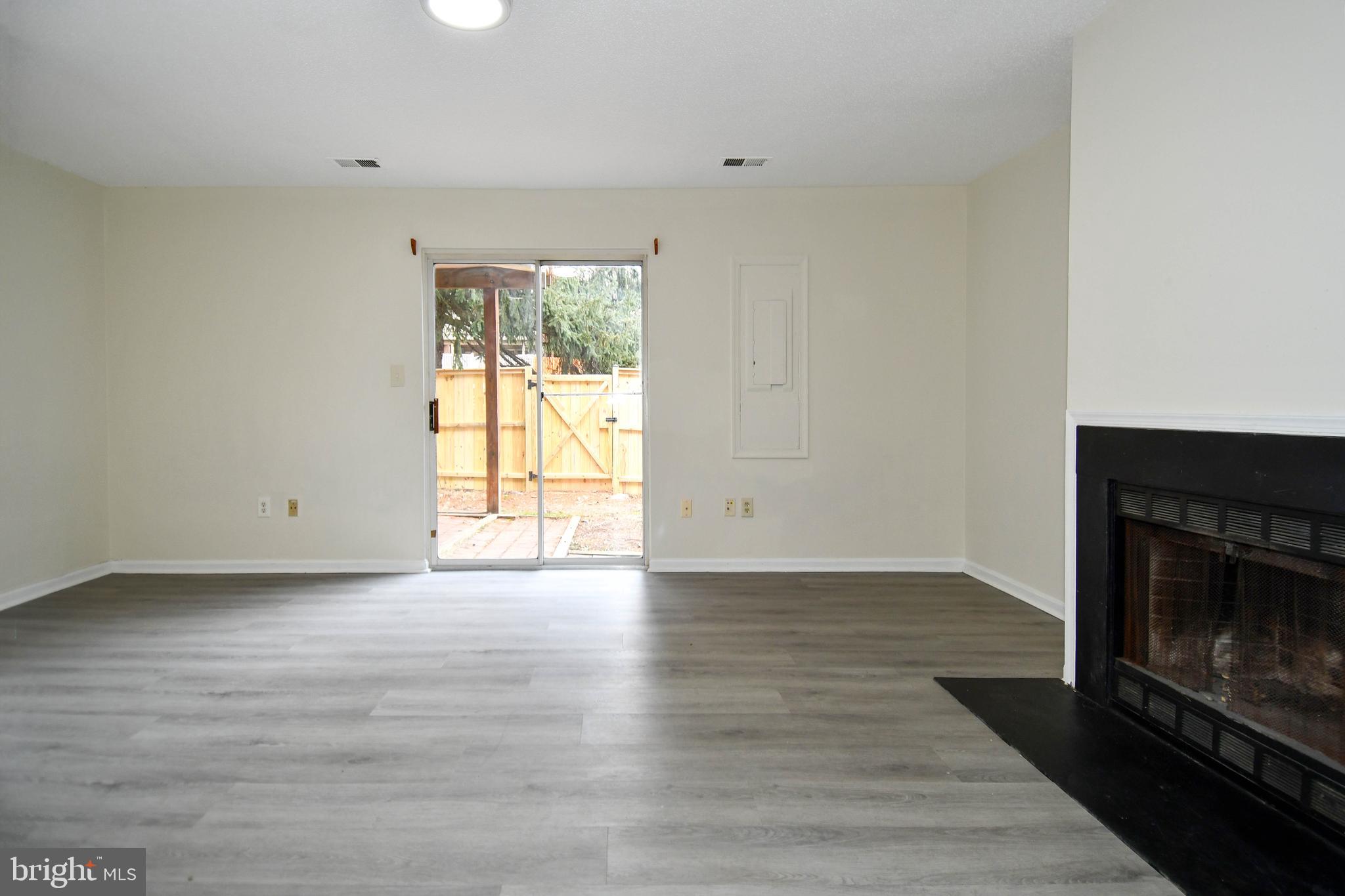 BRANDERMILL - Residential Lease