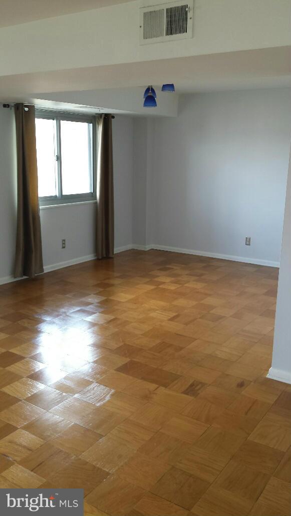 PAVILION ON THE PARK - Residential Lease