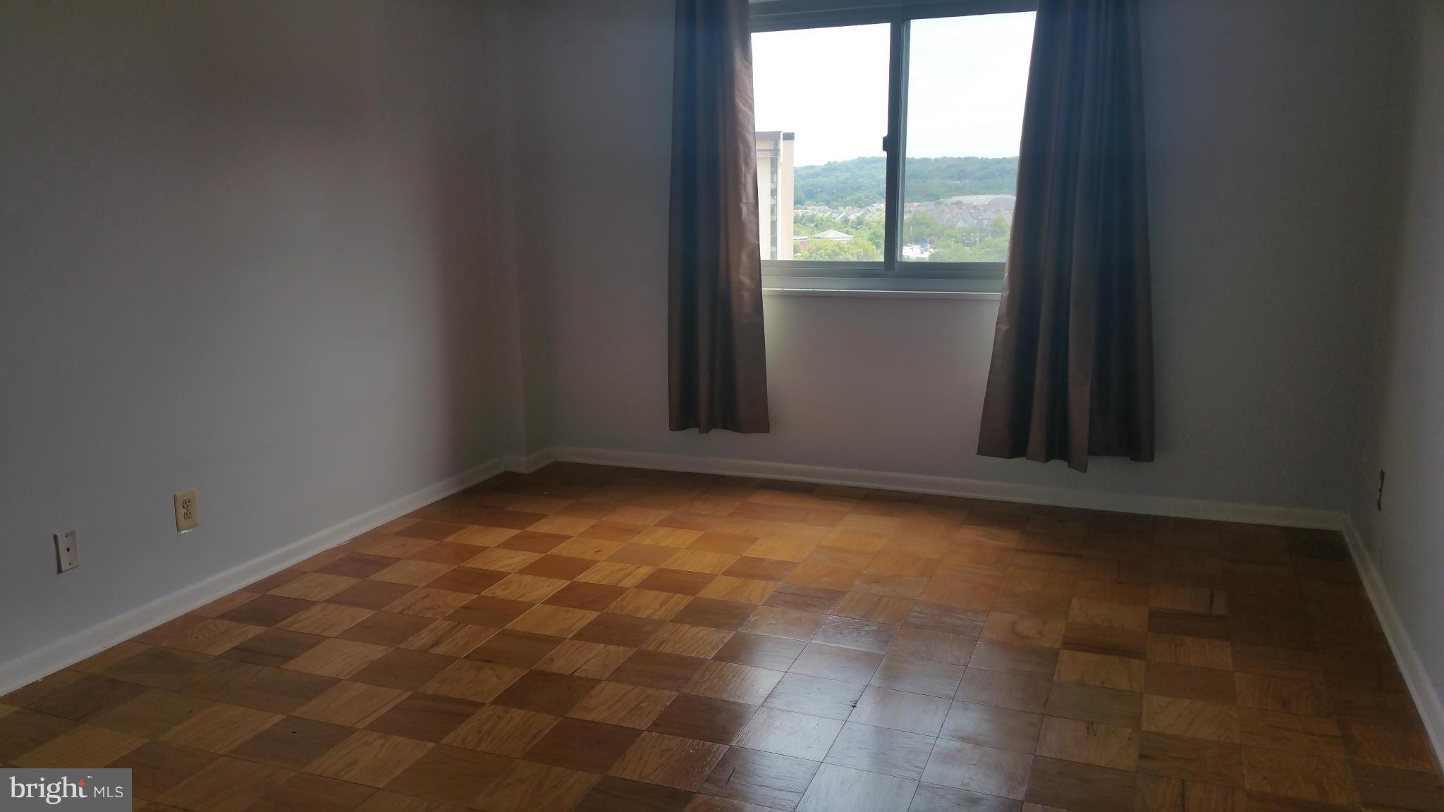 PAVILION ON THE PARK - Residential Lease