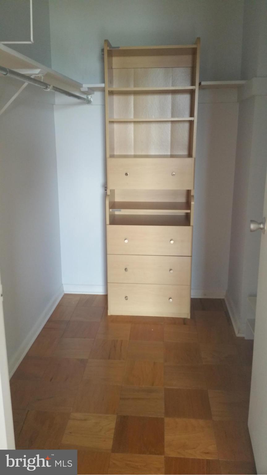 PAVILION ON THE PARK - Residential Lease