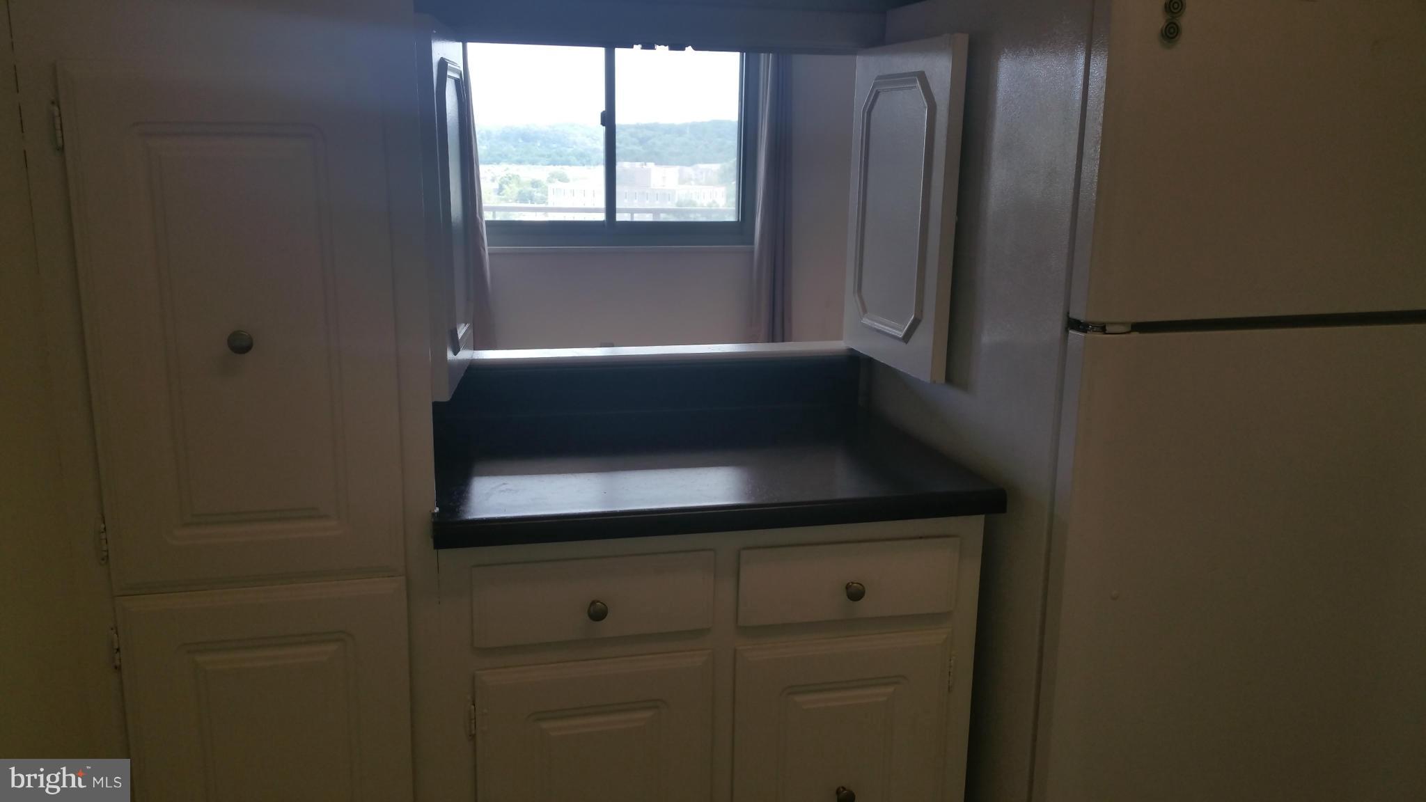 PAVILION ON THE PARK - Residential Lease