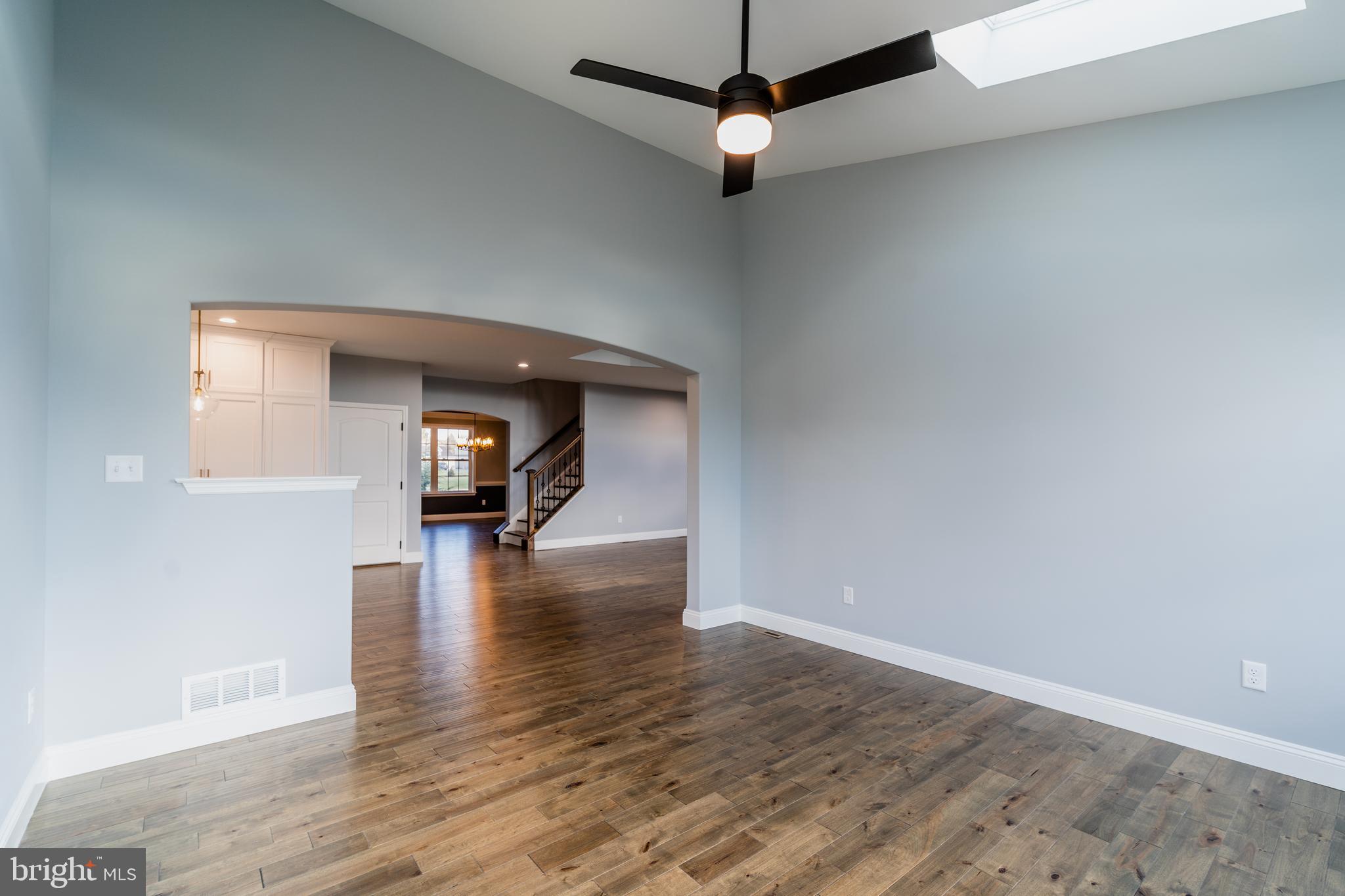 GREEN VALLEY CROSS - Residential