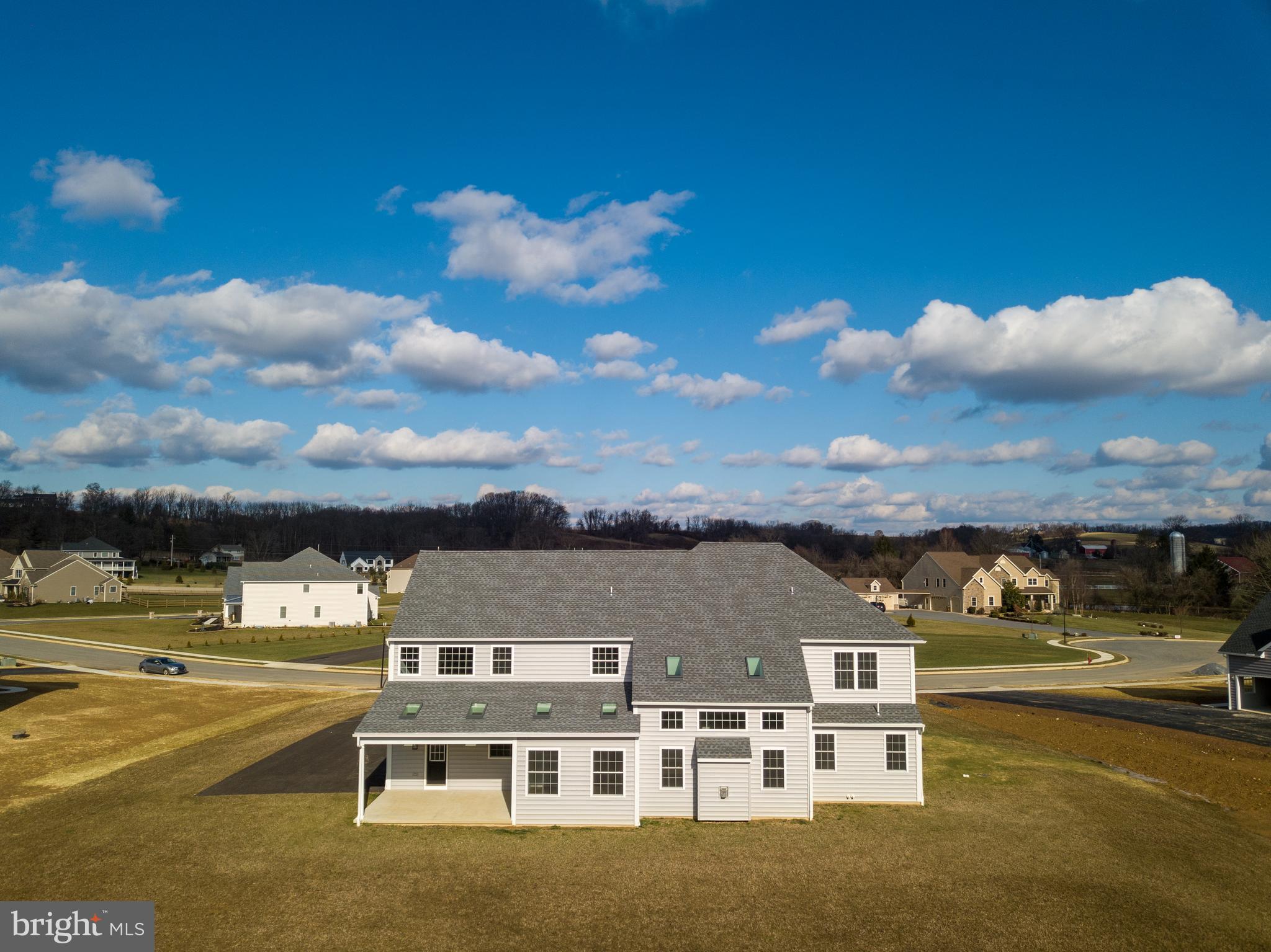 GREEN VALLEY CROSS - Residential