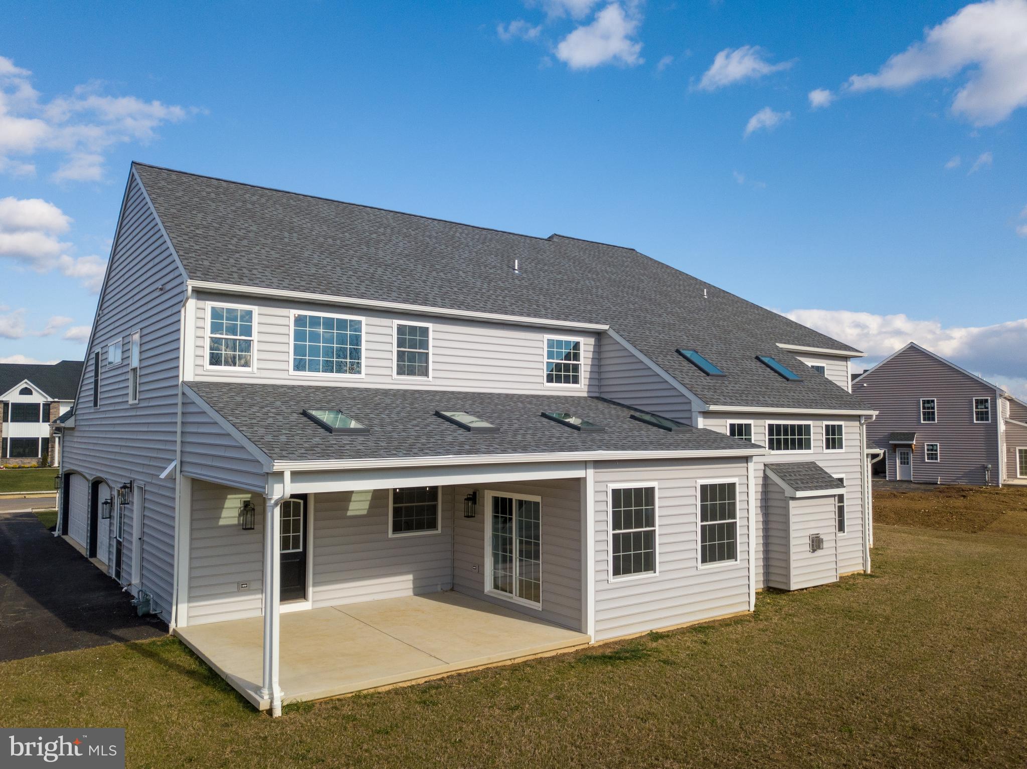 GREEN VALLEY CROSS - Residential