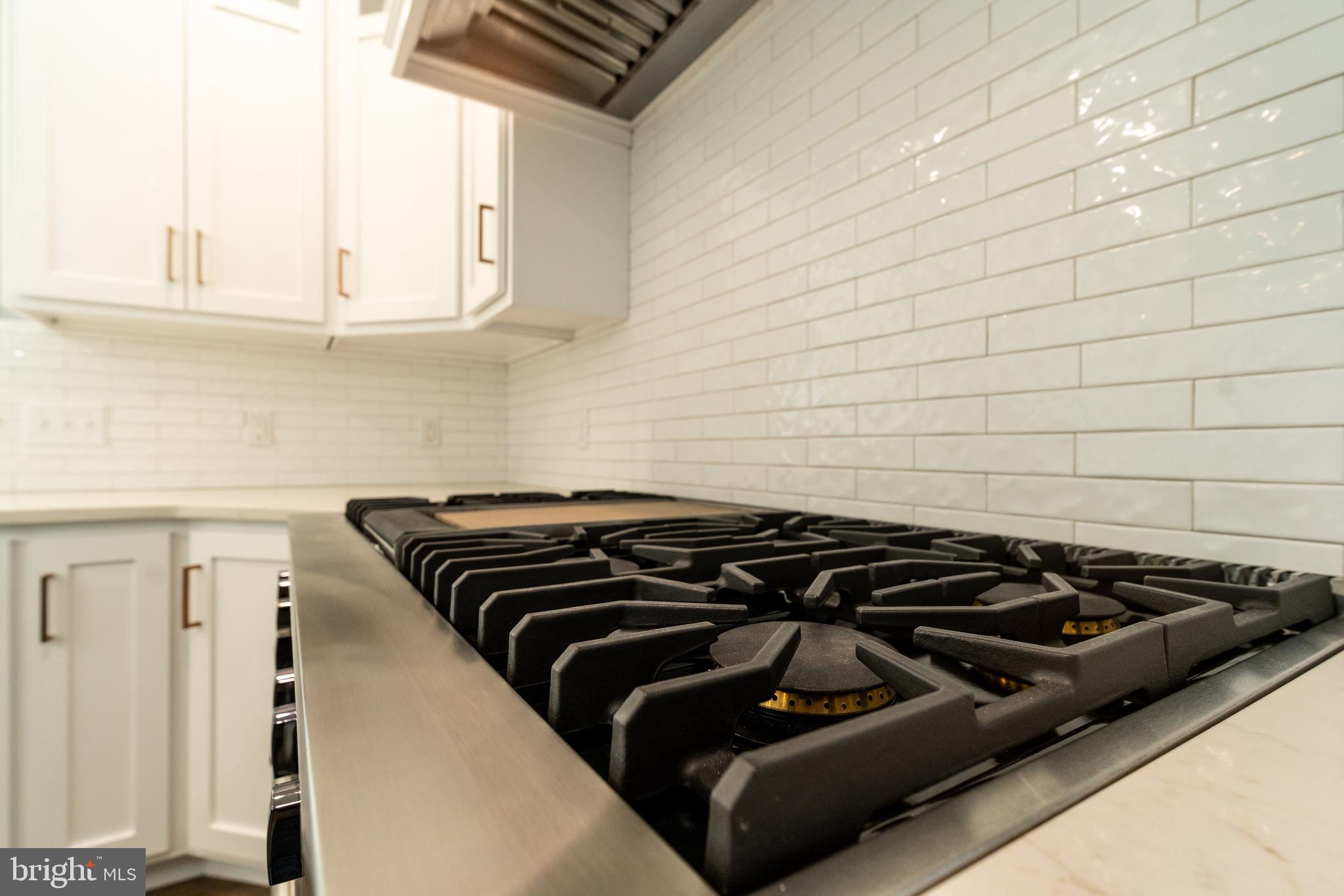 GREEN VALLEY CROSS - Residential