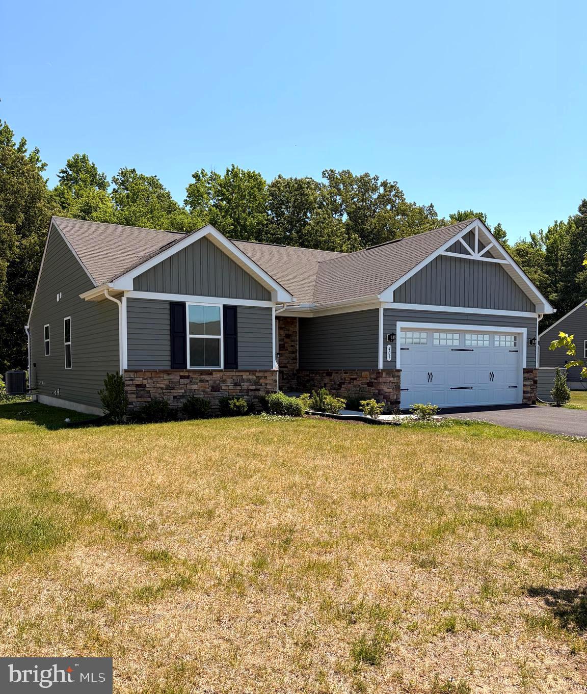 401 ALEZACH DRIVE