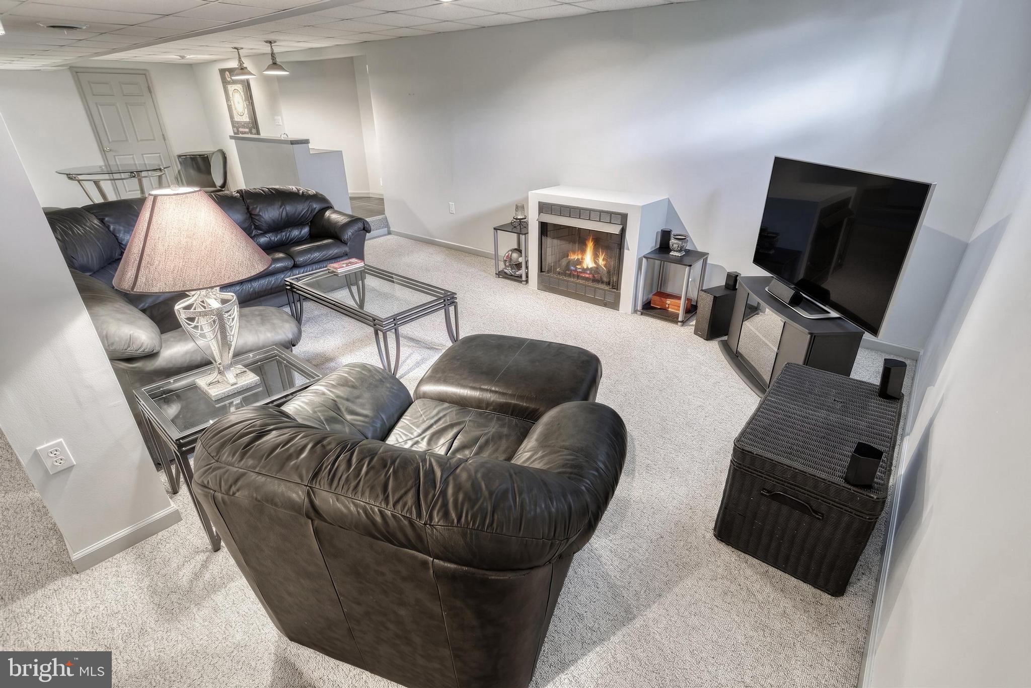 WALNUT POINT - Residential