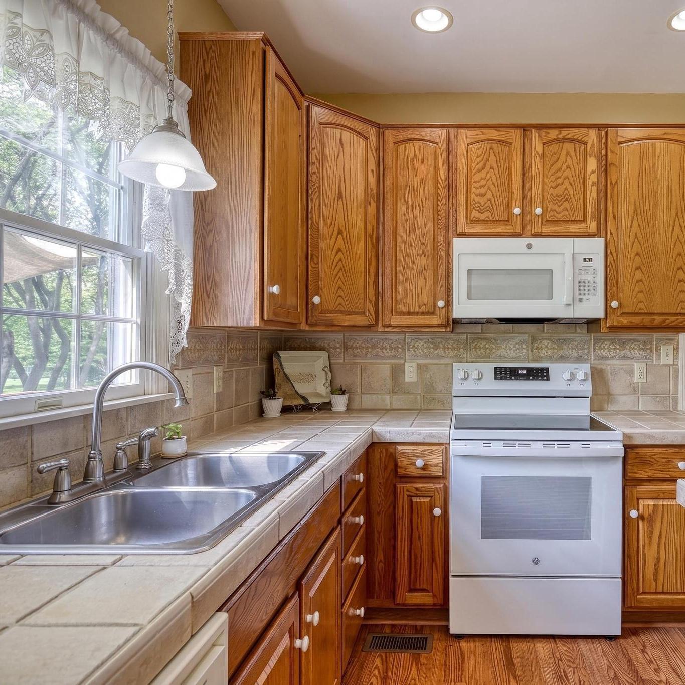 WALNUT POINT - Residential