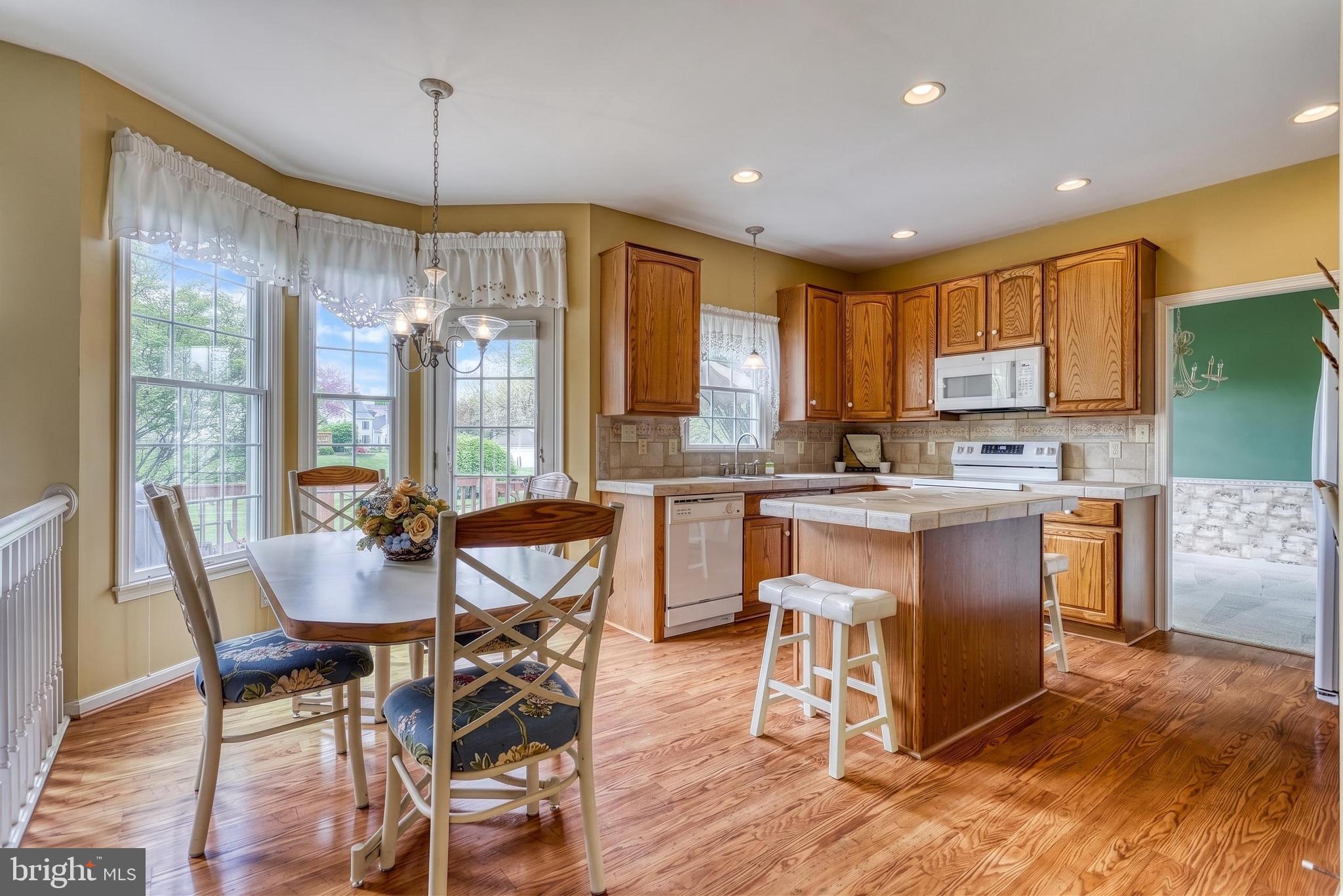 WALNUT POINT - Residential