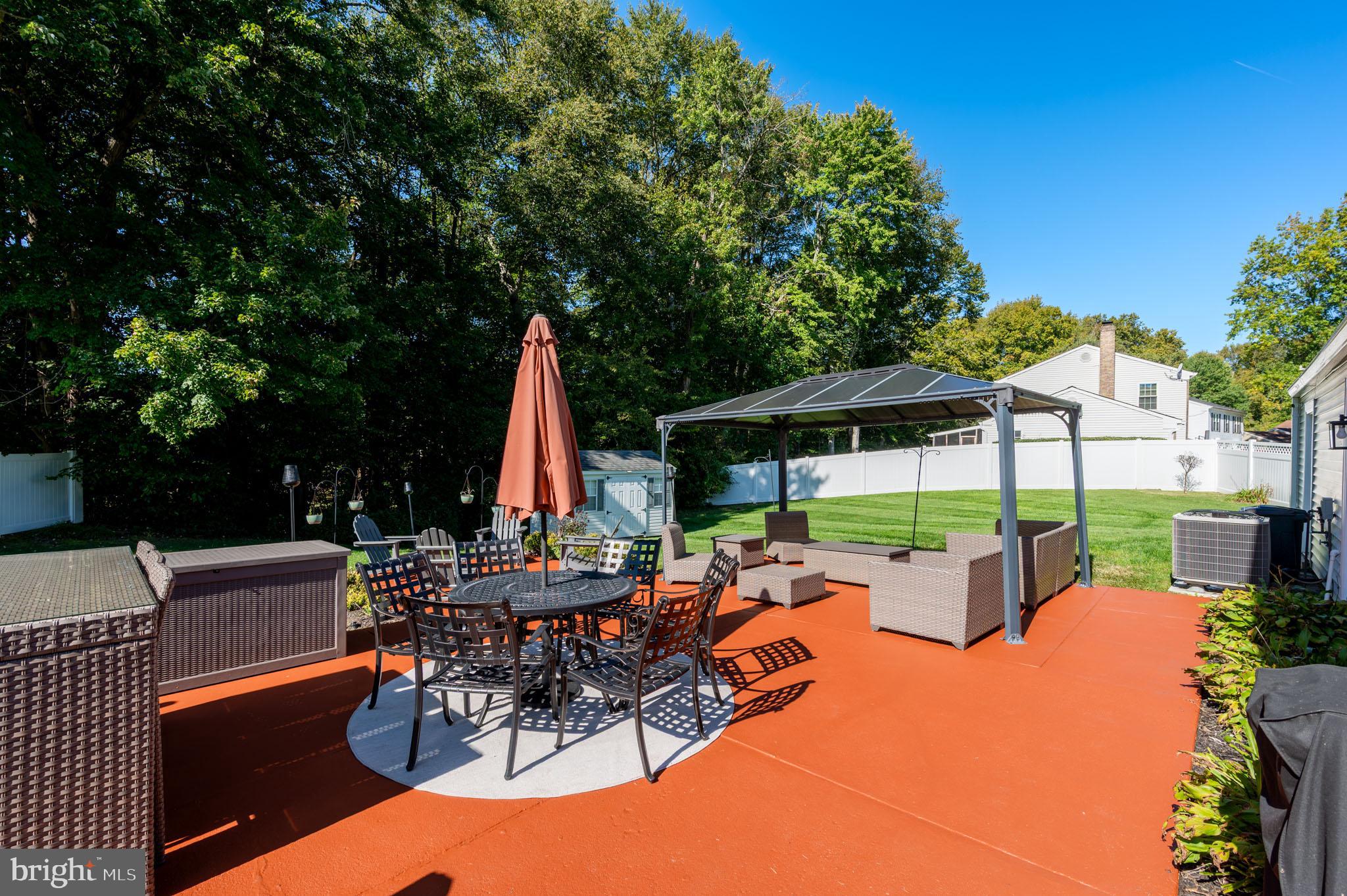 NORTHVIEW - Residential