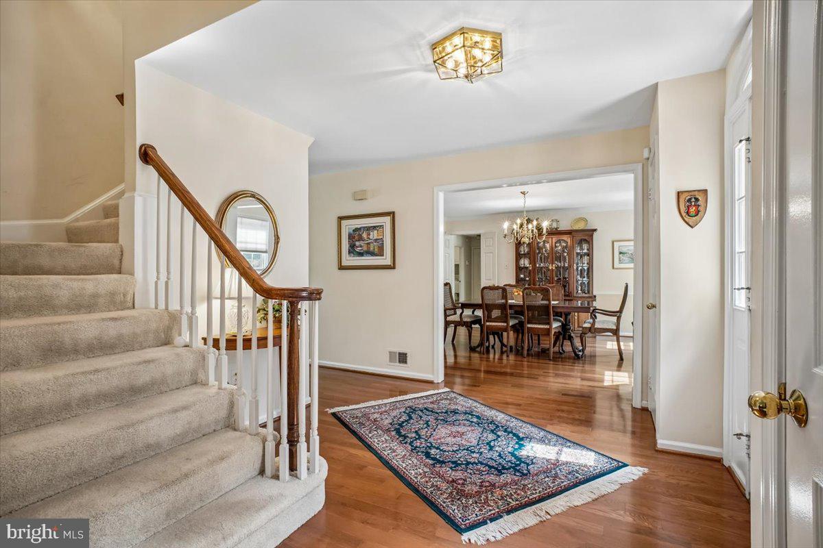 7606 RUSTLE RIDGE COURT