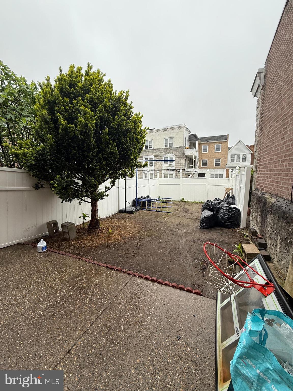 446 N DAGGETT STREET