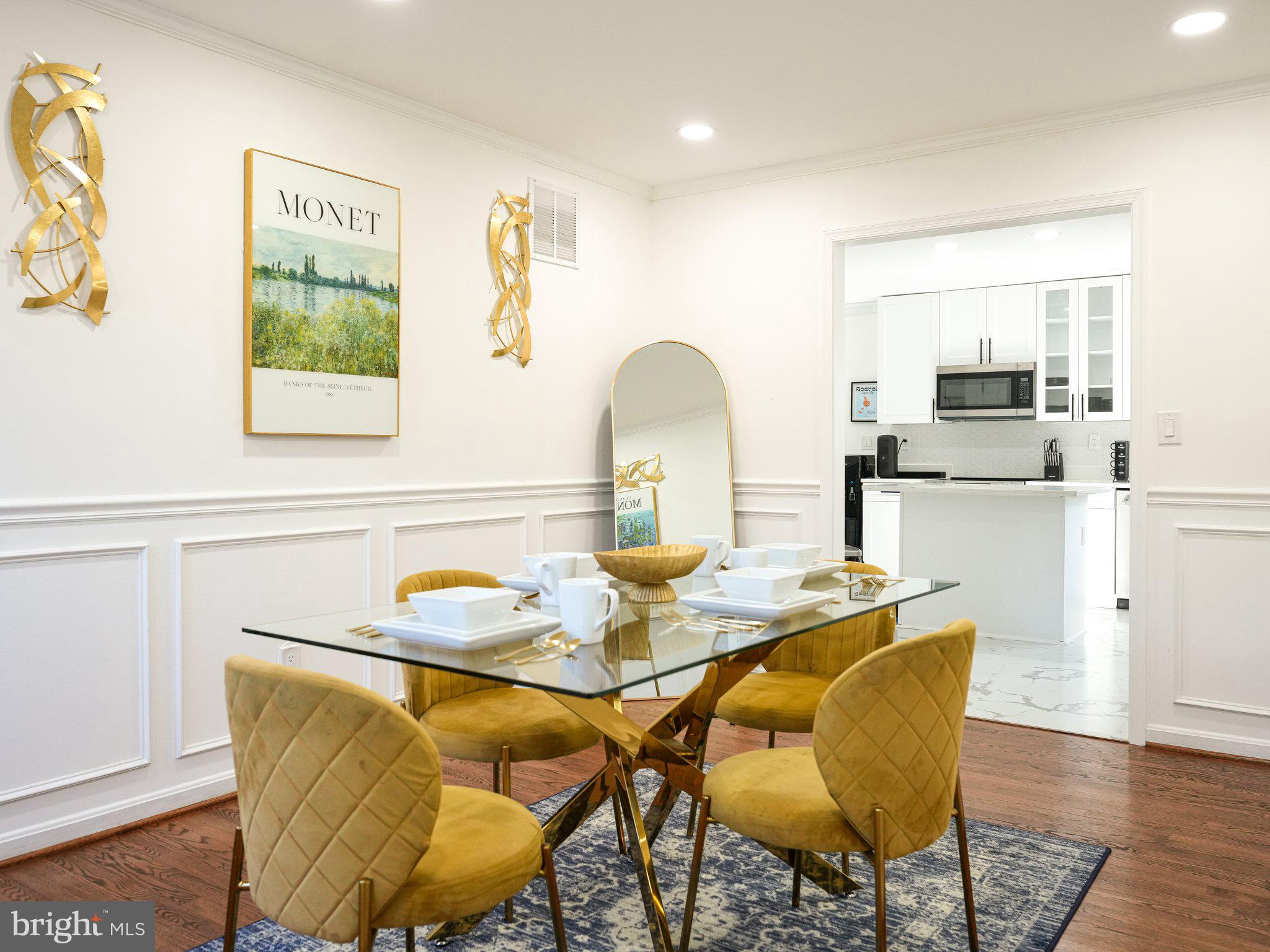 2111 WARREN WAY DRIVE