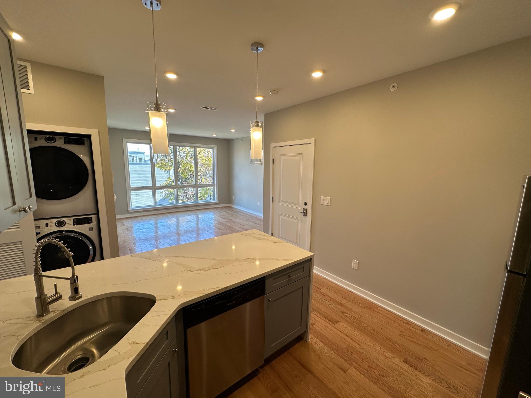 PHILADELPHIA - Residential Lease