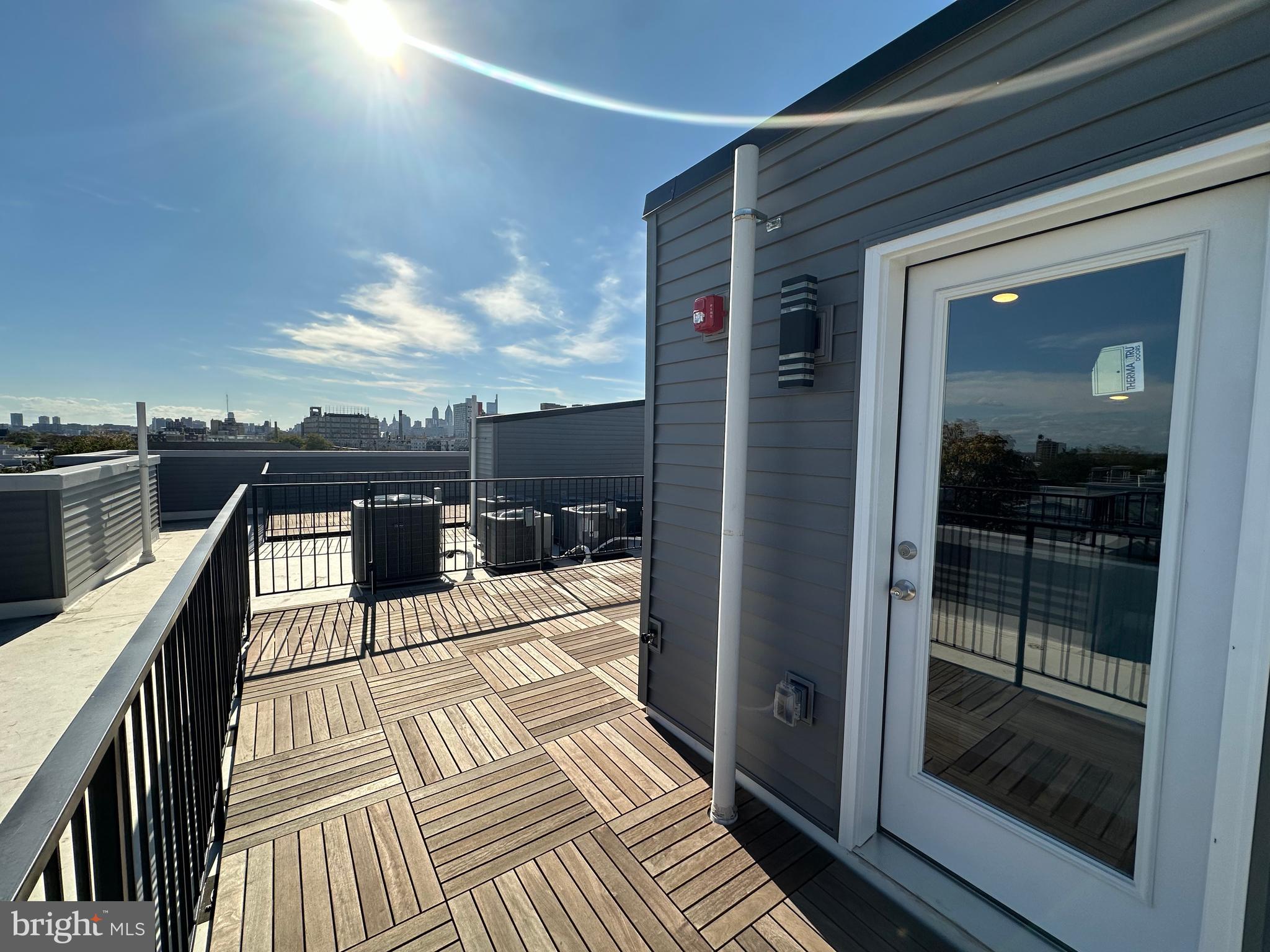 PHILADELPHIA - Residential Lease