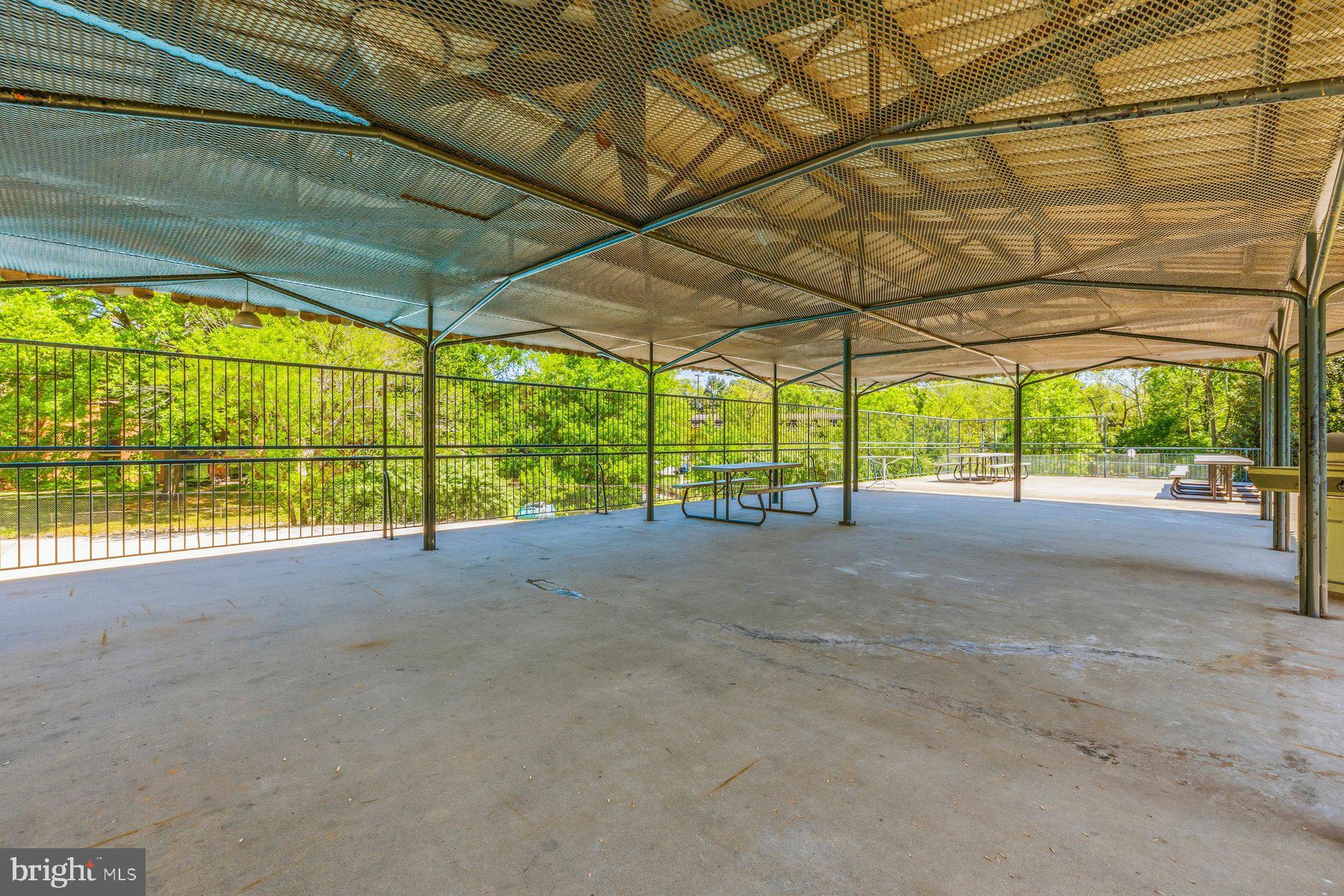 GROSVENOR PARK - Residential