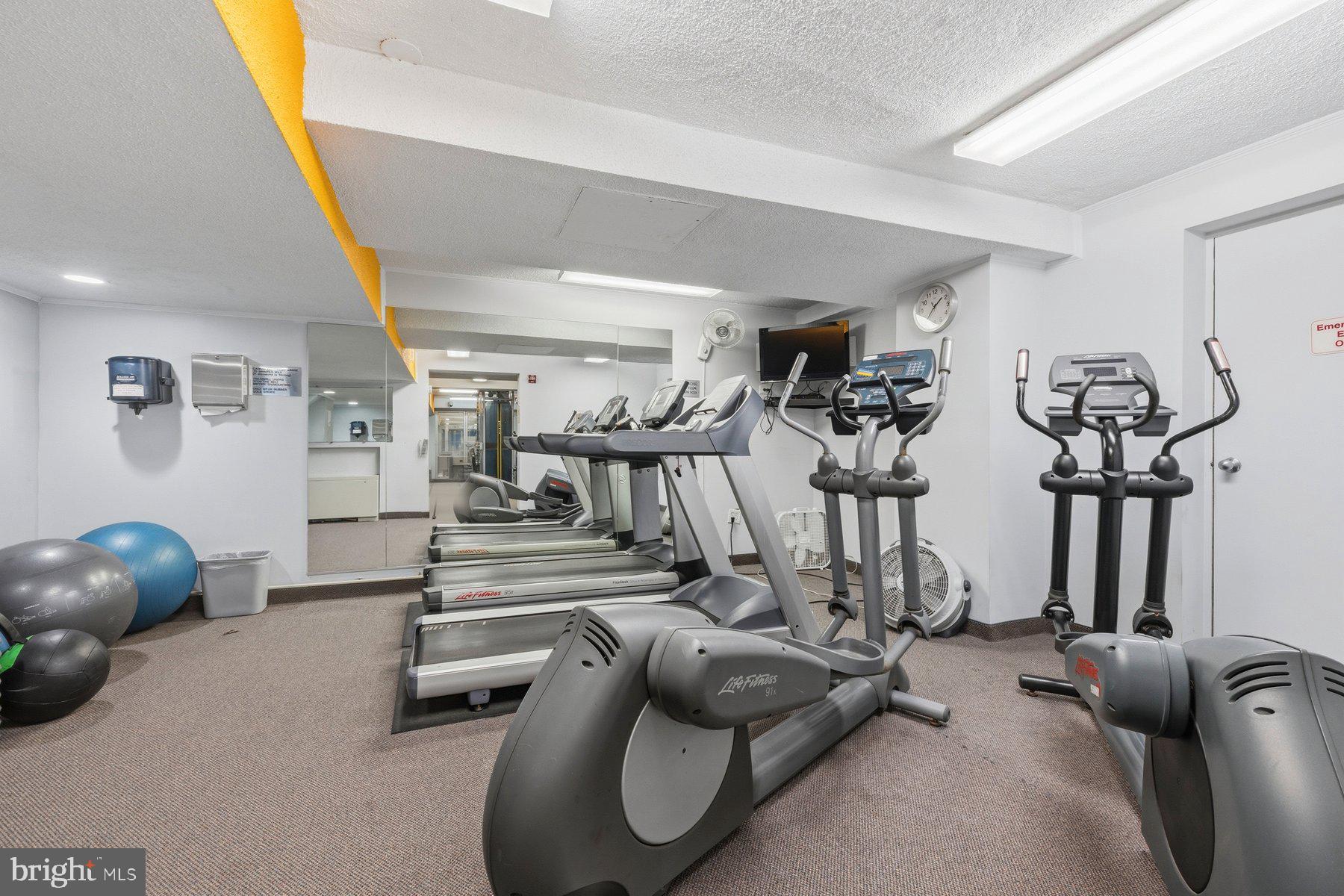 GROSVENOR PARK - Residential