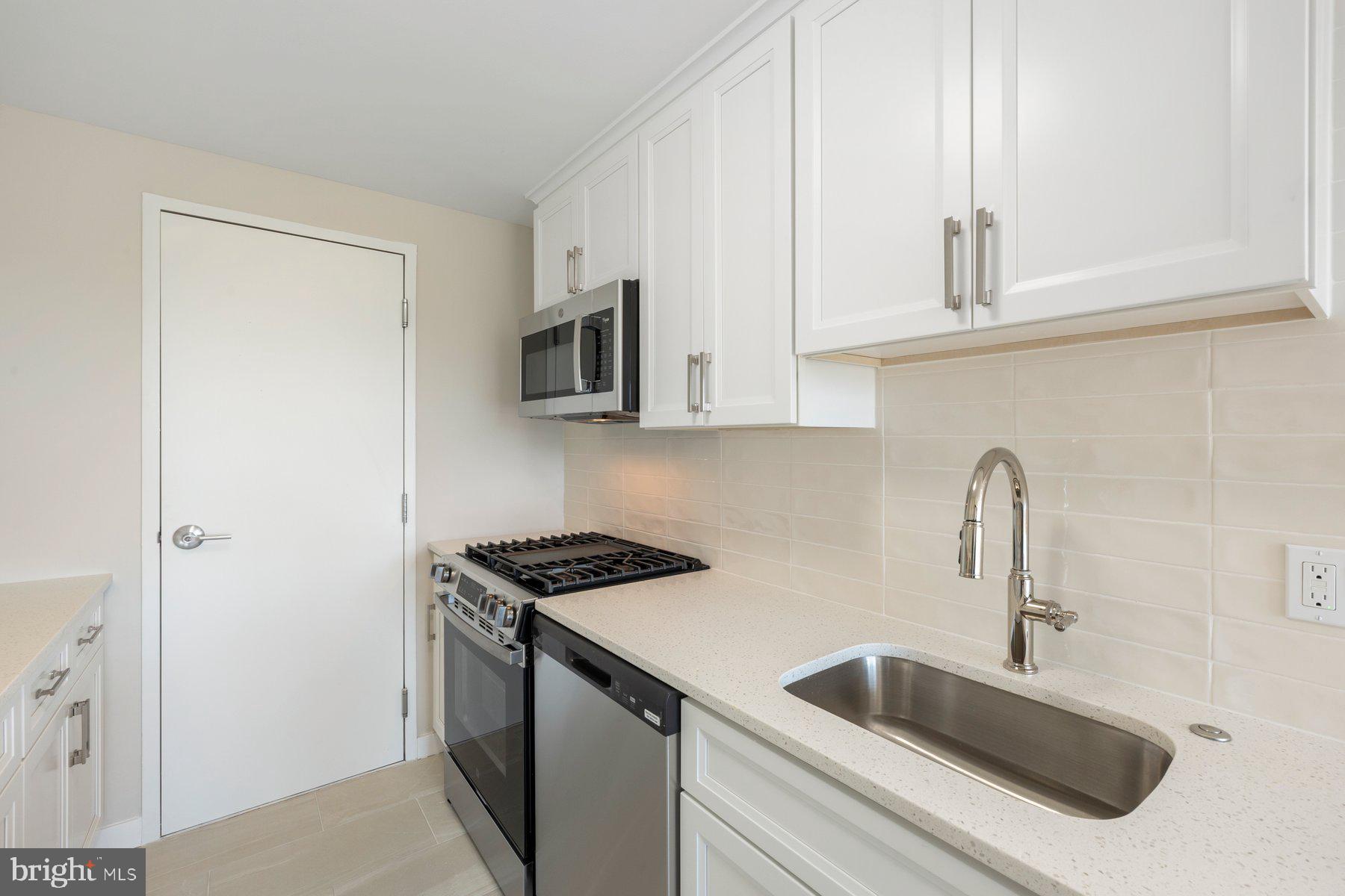 GROSVENOR PARK - Residential