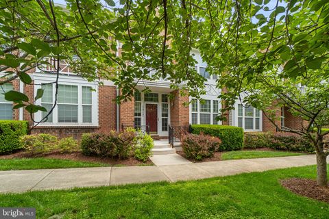 5912 MYSTIC OCEAN LANE A4-24 CLARKSVILLE MD 21029