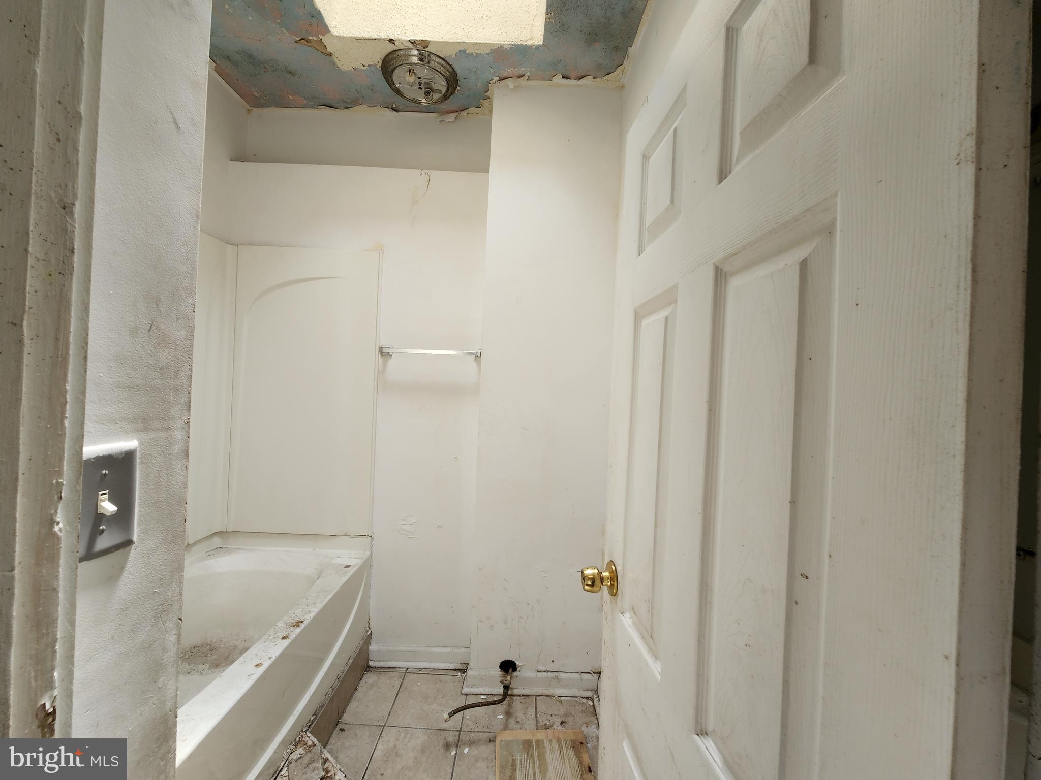 WINCHESTER - Residential