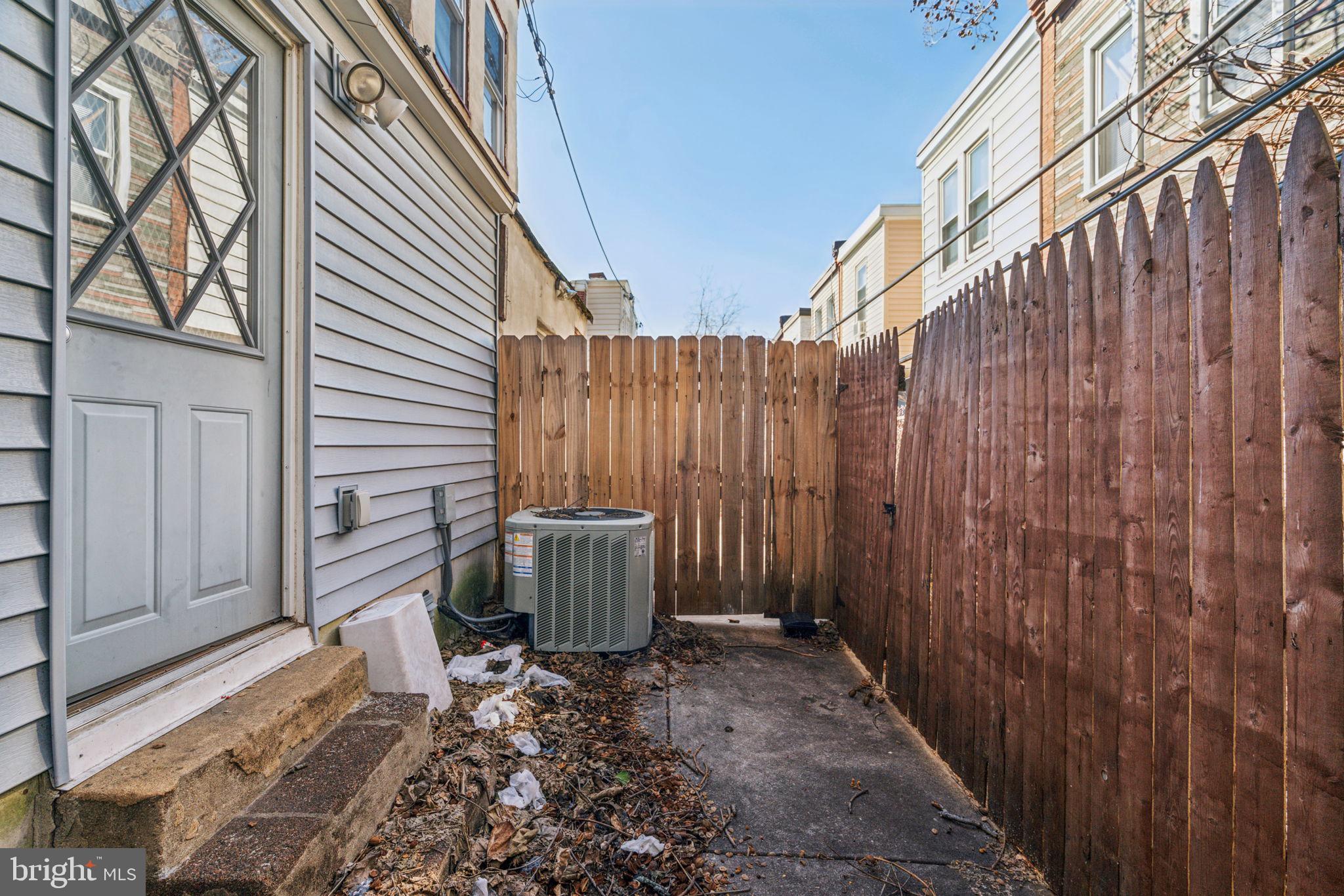 TEMPLE UNIVERSITY - Residential