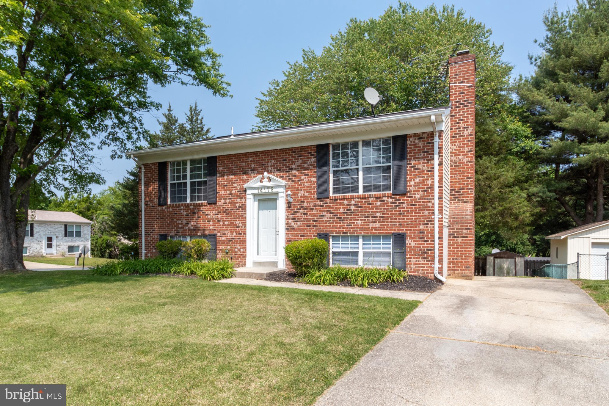 SPRING BRANCH - Residential Lease