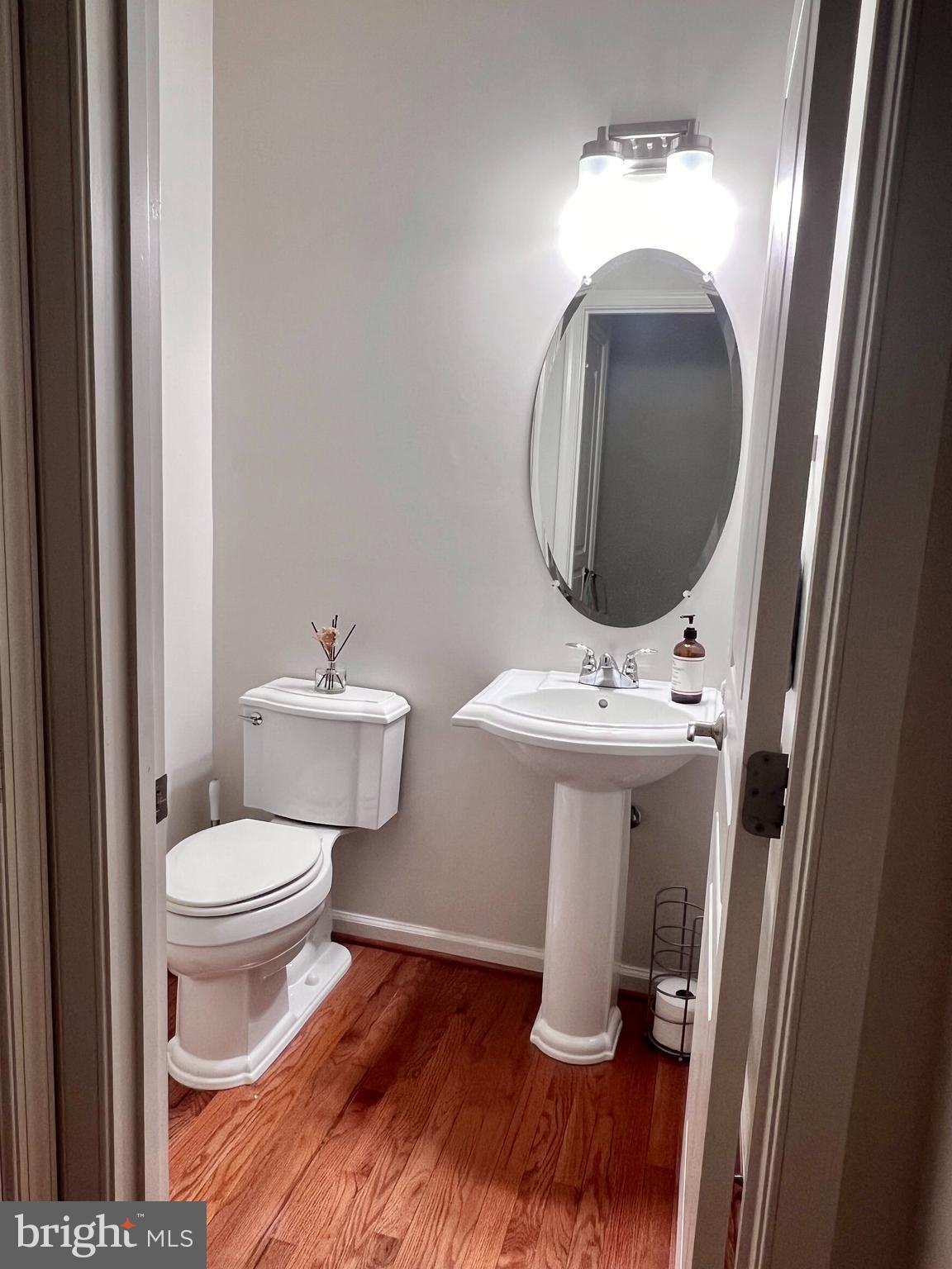 GEORGES ESTATES - Residential Lease