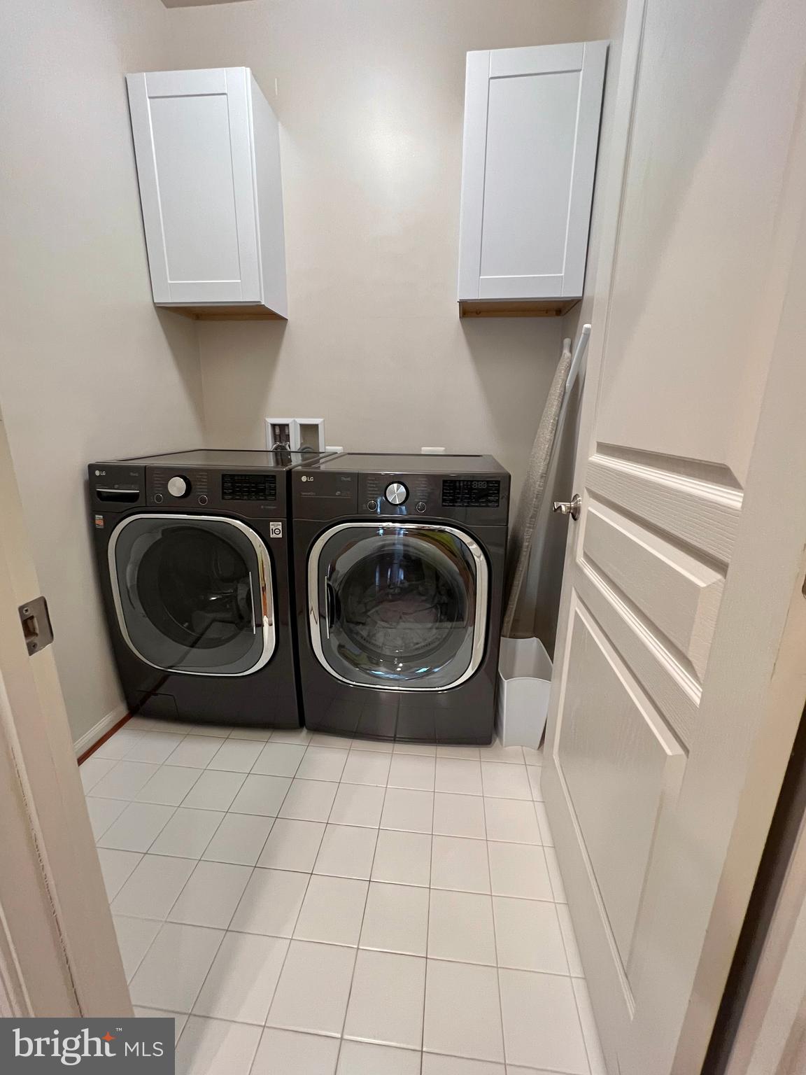 GEORGES ESTATES - Residential Lease