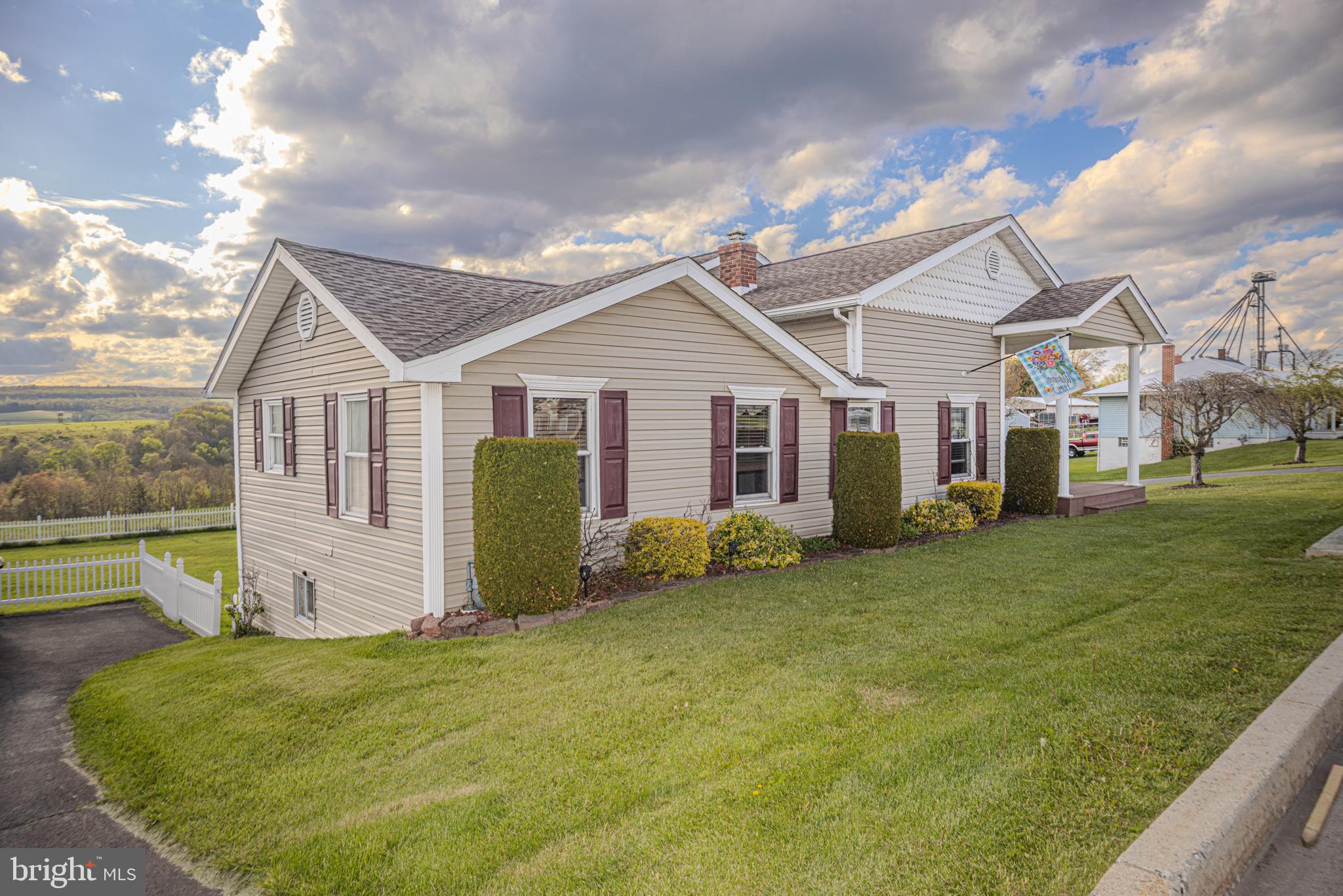 GRANTSVILLE - Residential