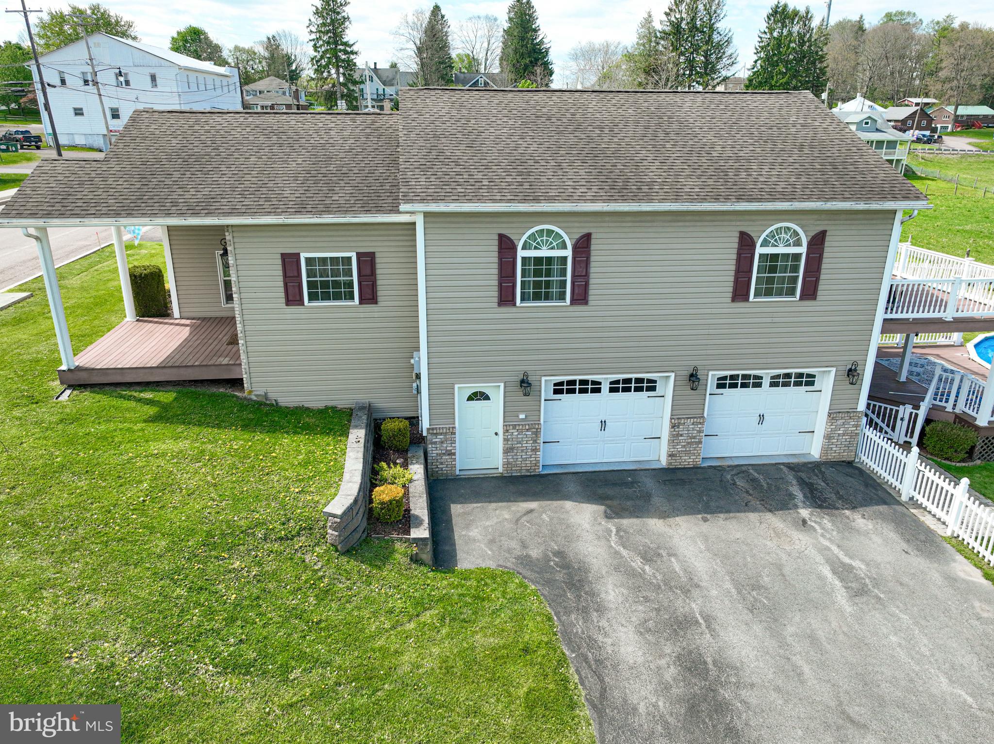 GRANTSVILLE - Residential