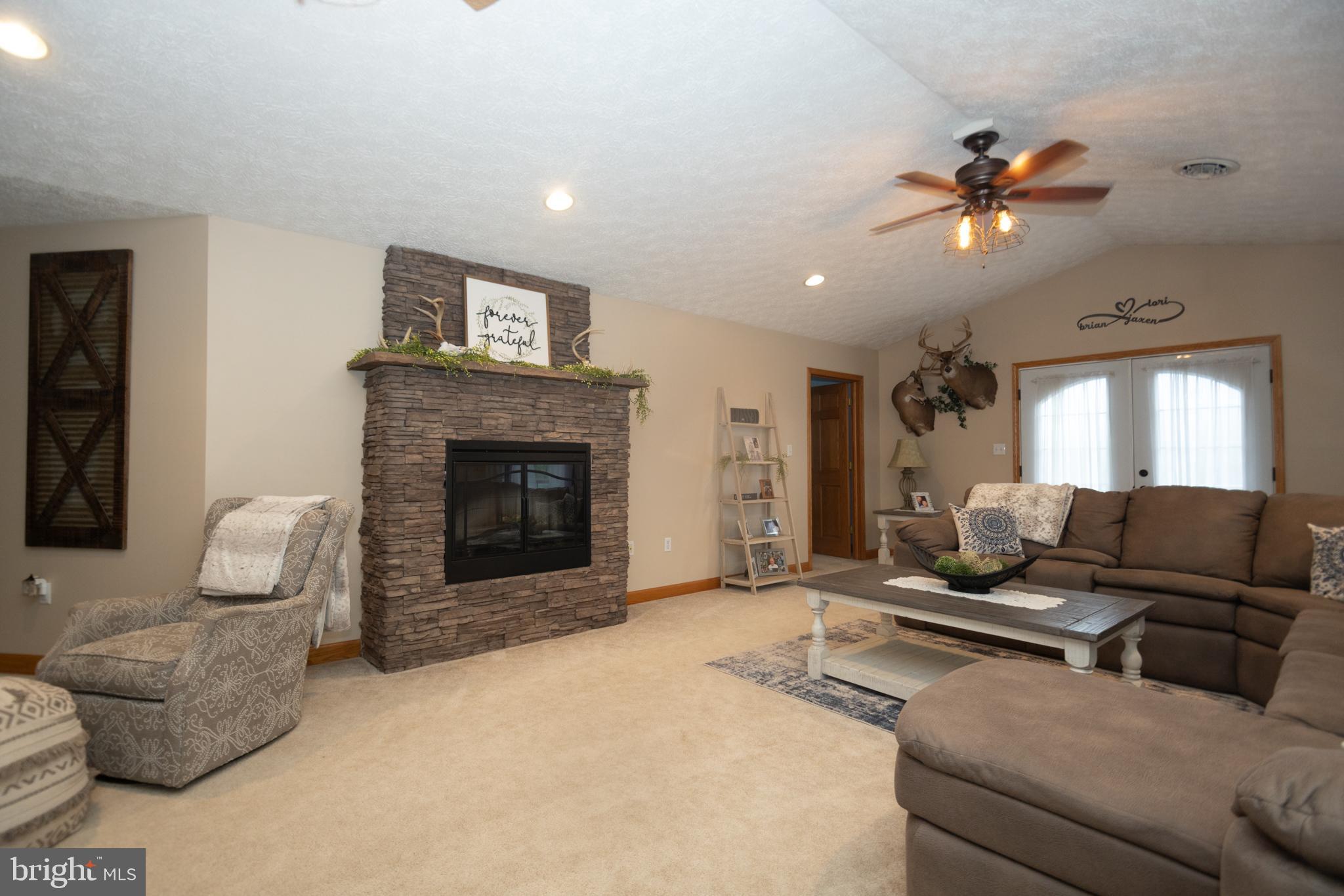 GRANTSVILLE - Residential